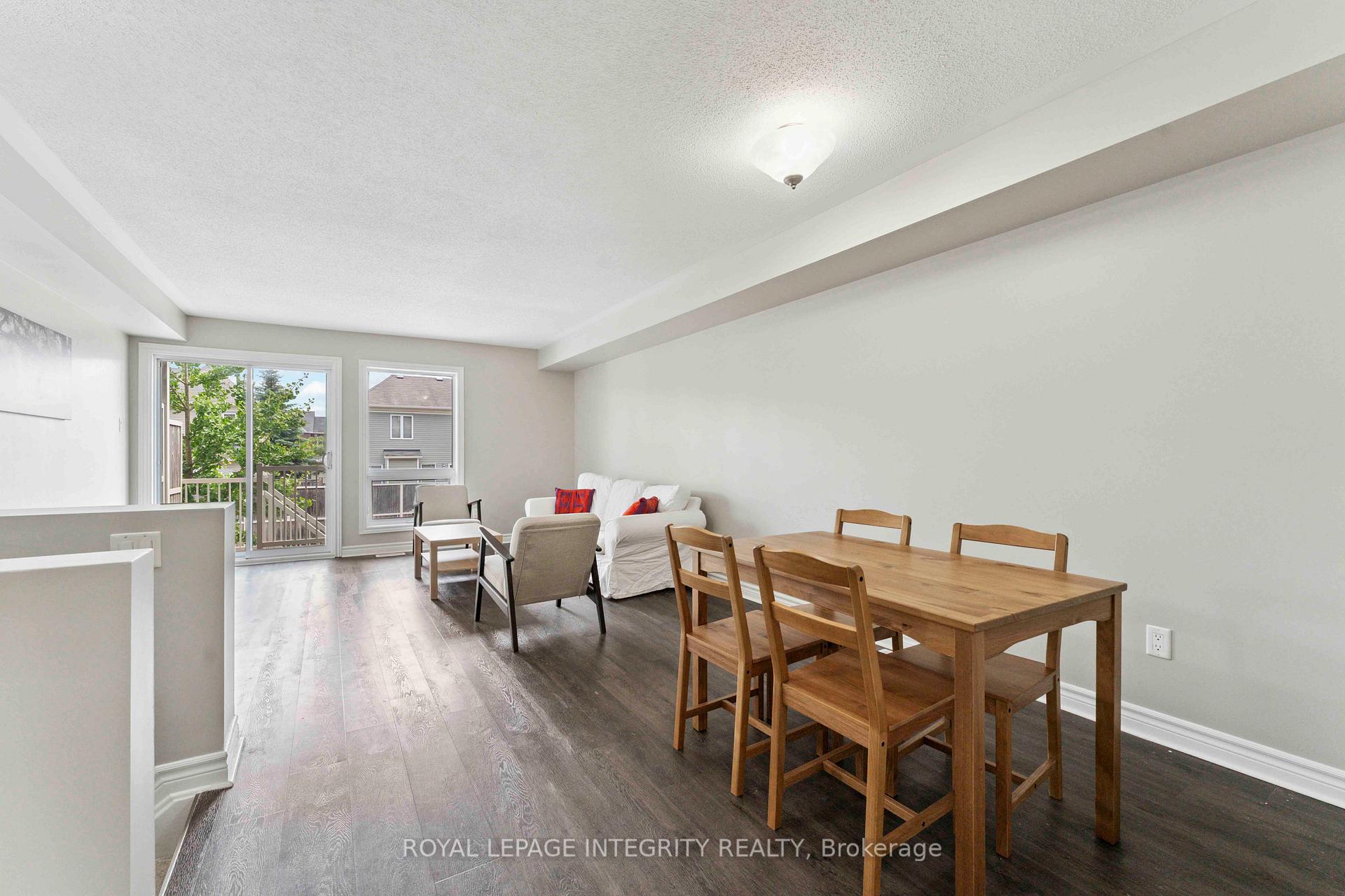 Photo 13 of Unit A, 616 Chapman Mills Drive, Ottawa, Barrhaven - Strandherd — HOMEH