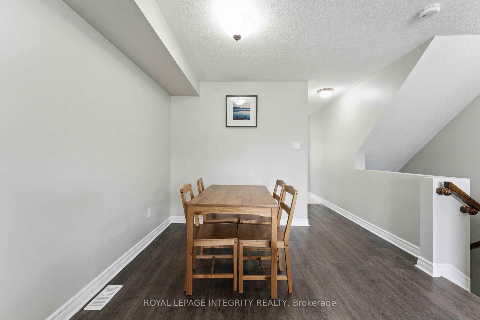 Photo 15 of Unit A, 616 Chapman Mills Drive, Ottawa, Barrhaven - Strandherd — HOMEH