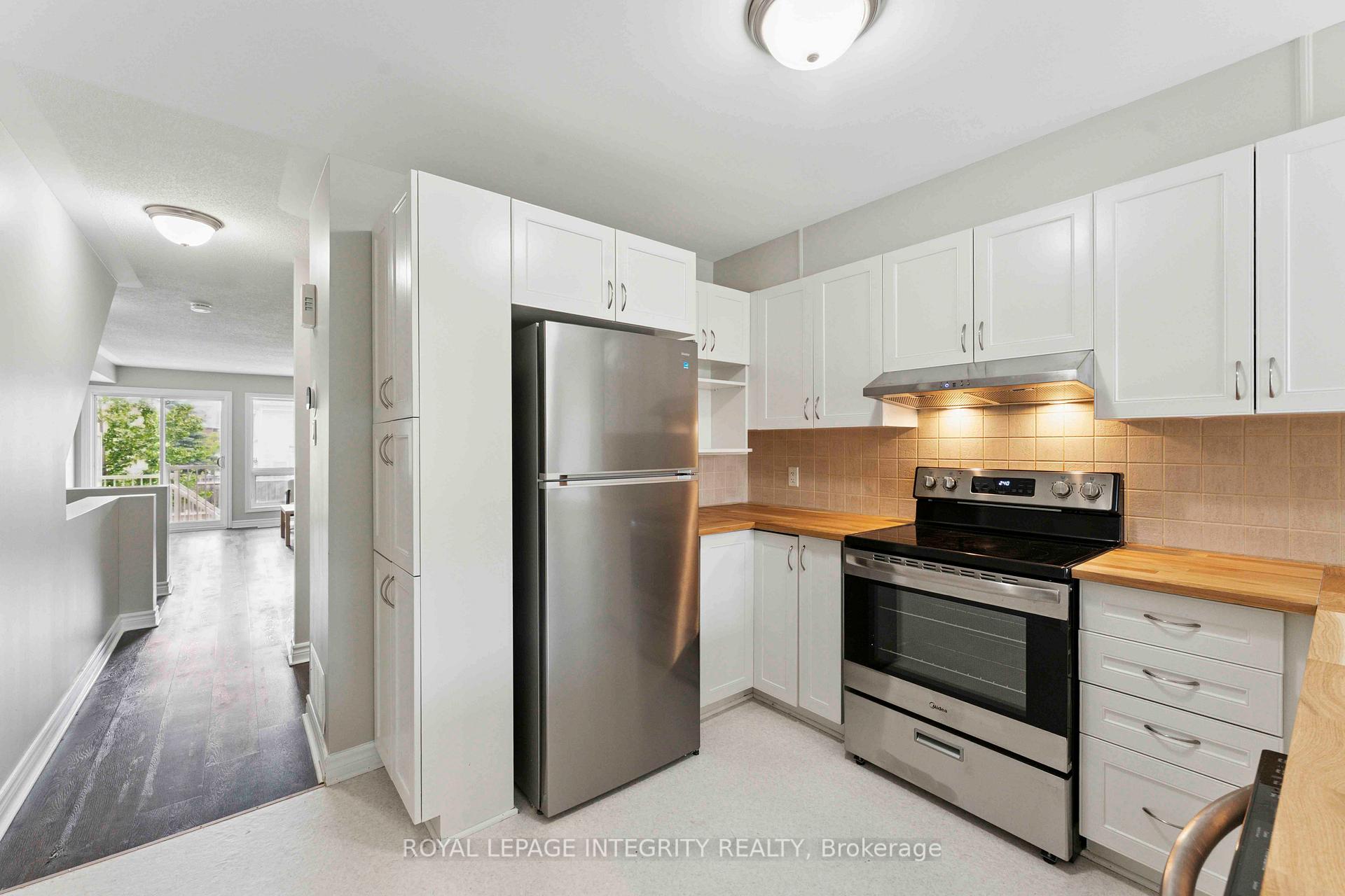 Photo 20 of Unit A, 616 Chapman Mills Drive, Ottawa, Barrhaven - Strandherd — HOMEH