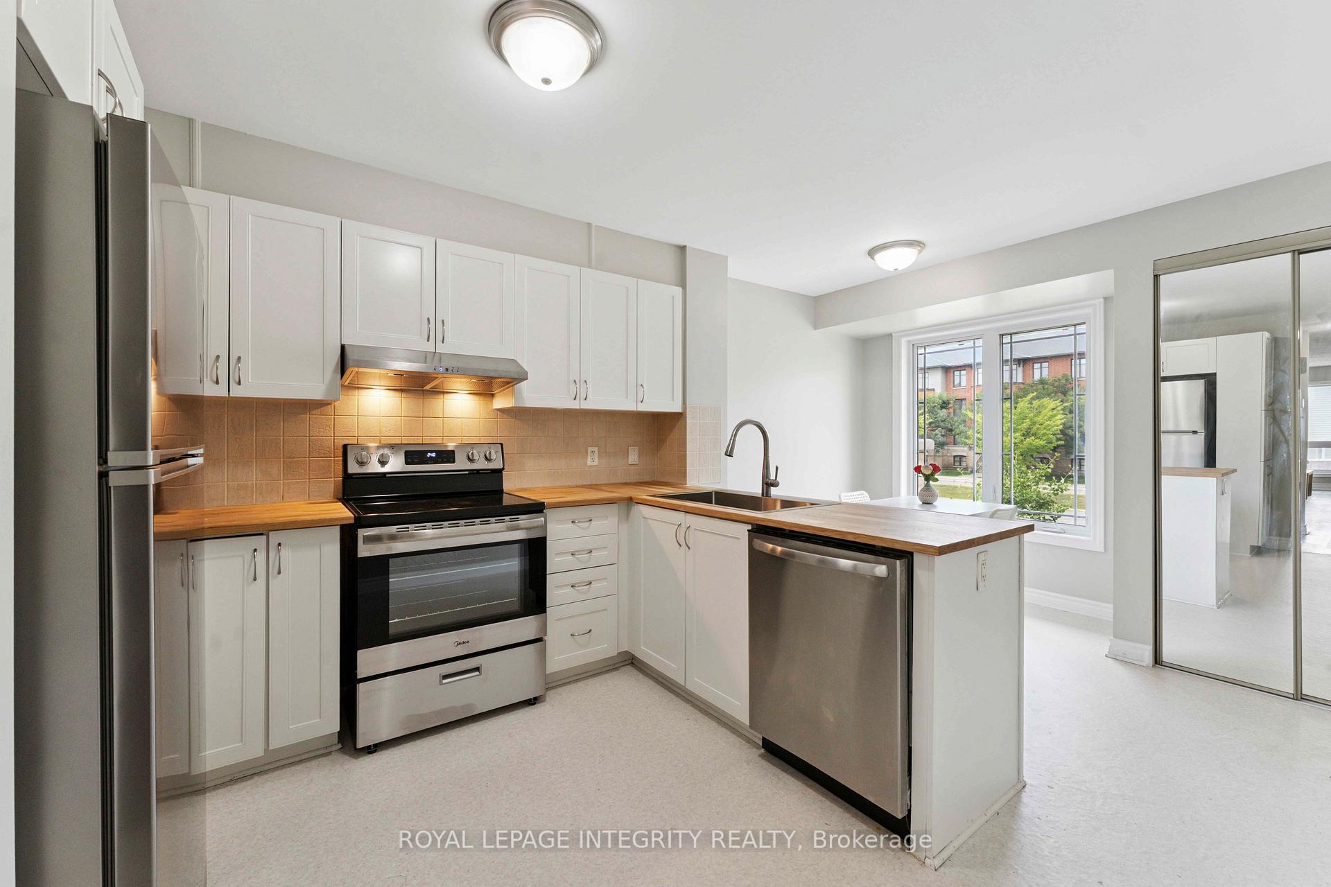 Photo 22 of Unit A, 616 Chapman Mills Drive, Ottawa, Barrhaven - Strandherd — HOMEH