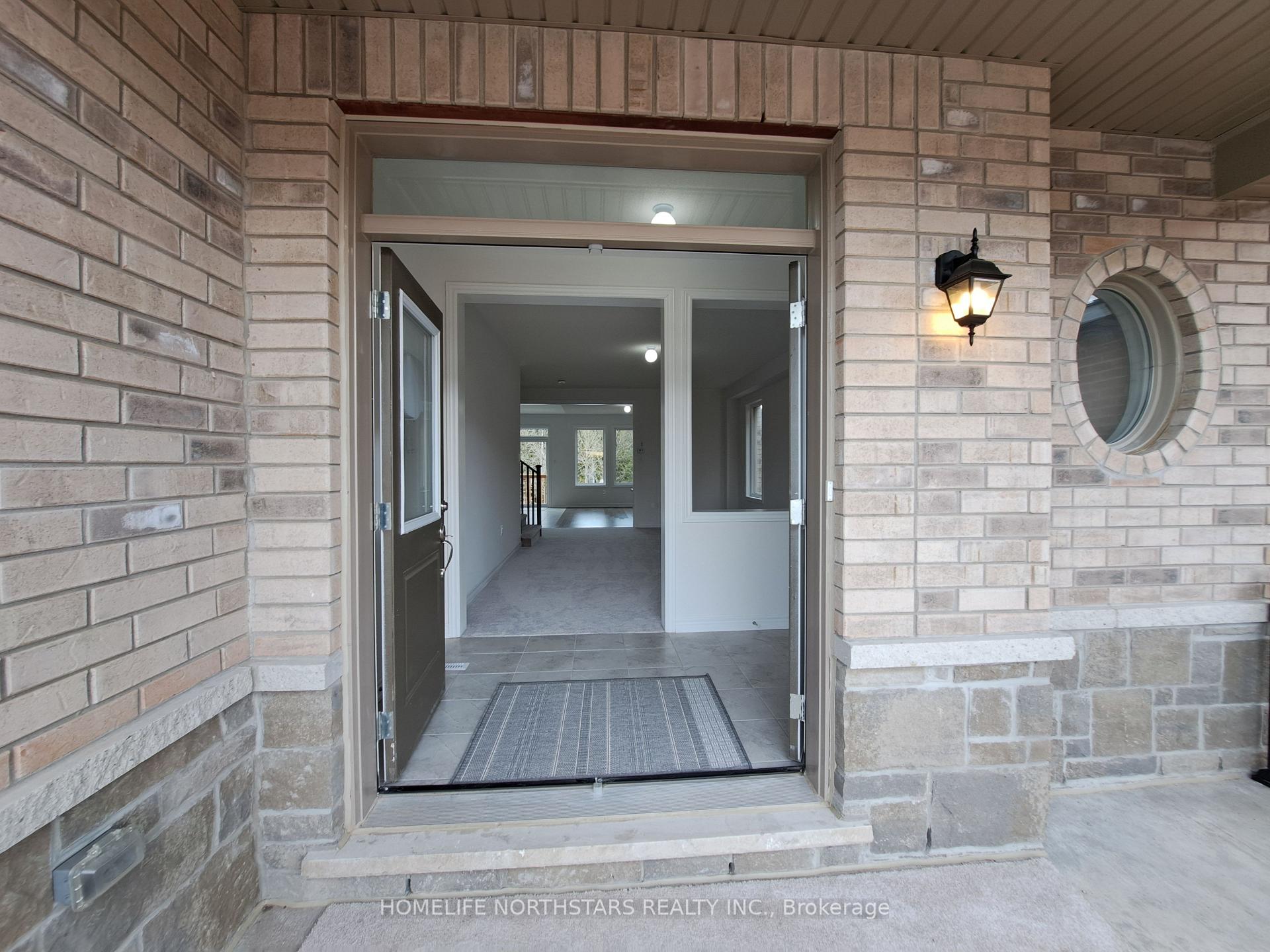 Photo 2 of 51 Wakefield Boulevard, Essa, Angus — HOMEH