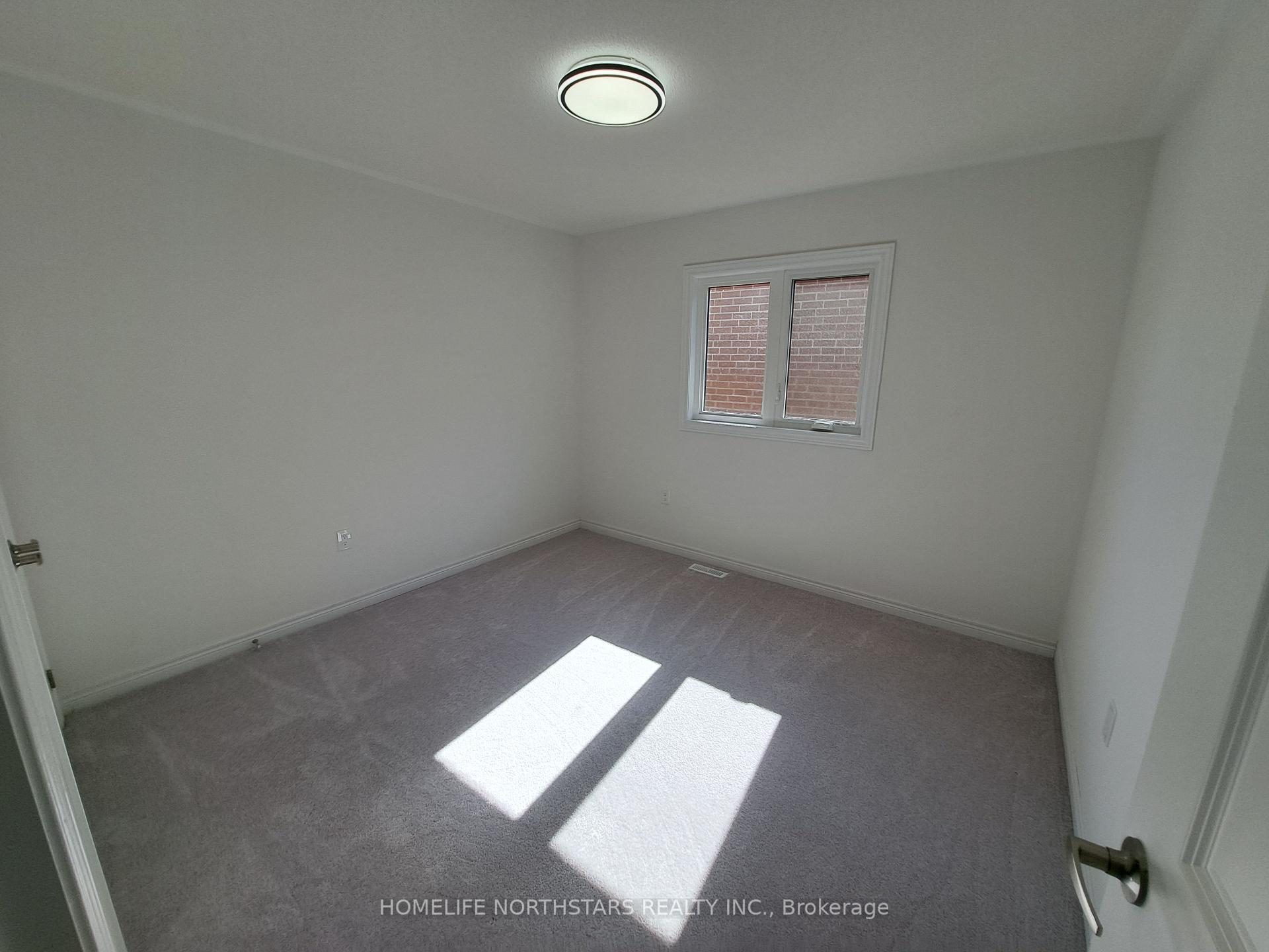 Photo 28 of 51 Wakefield Boulevard, Essa, Angus — HOMEH
