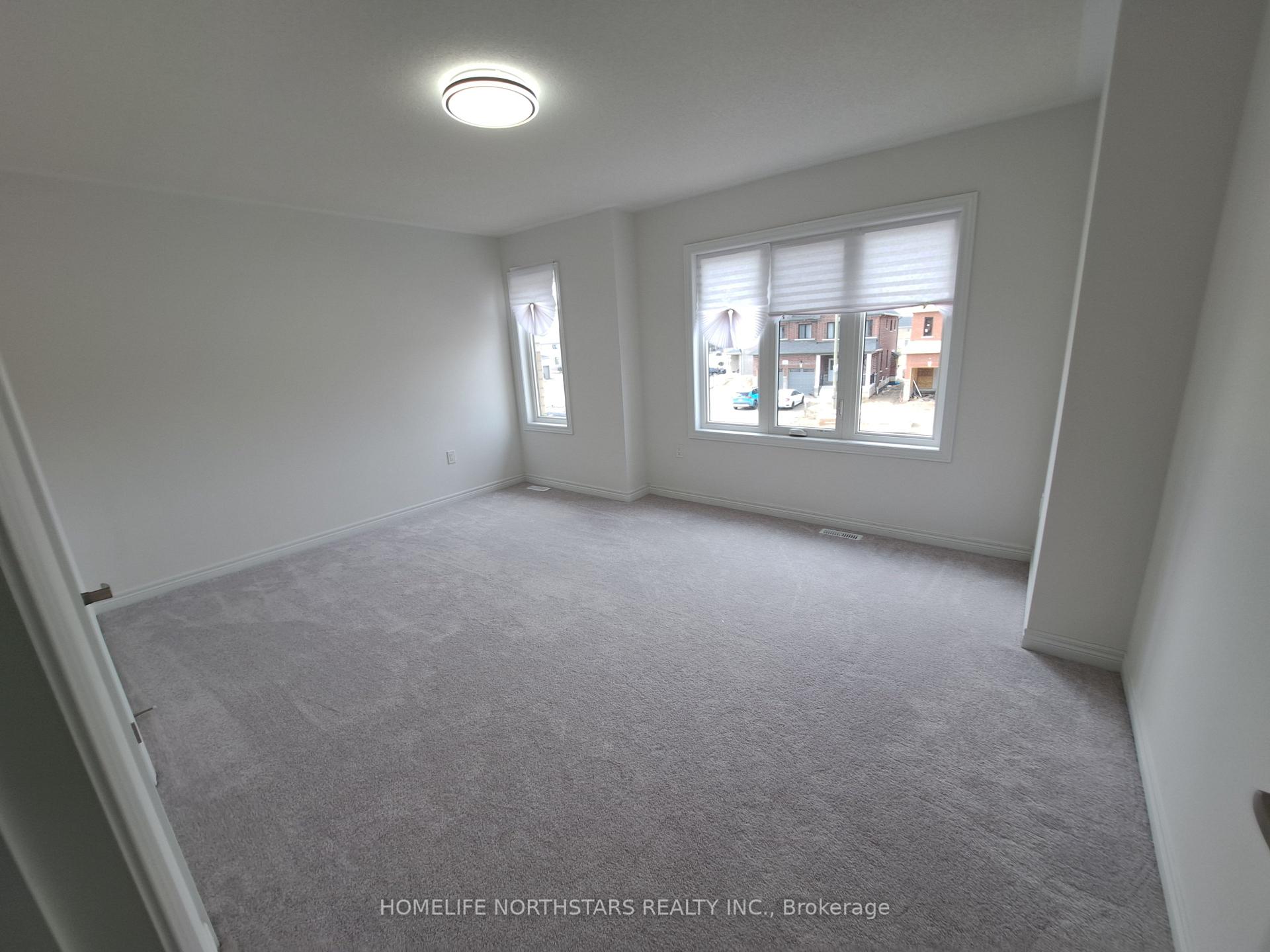 Photo 40 of 51 Wakefield Boulevard, Essa, Angus — HOMEH
