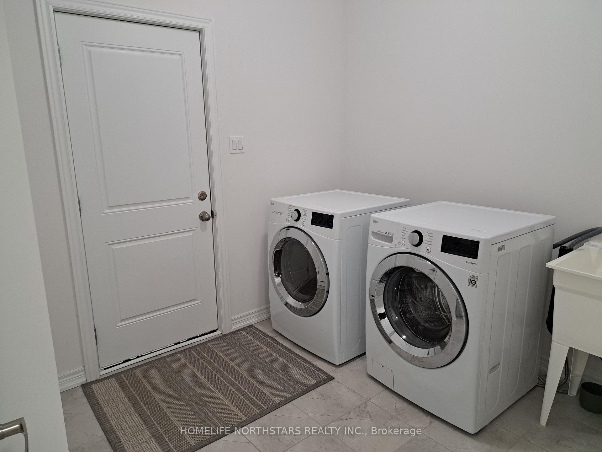 Photo 41 of 51 Wakefield Boulevard, Essa, Angus — HOMEH