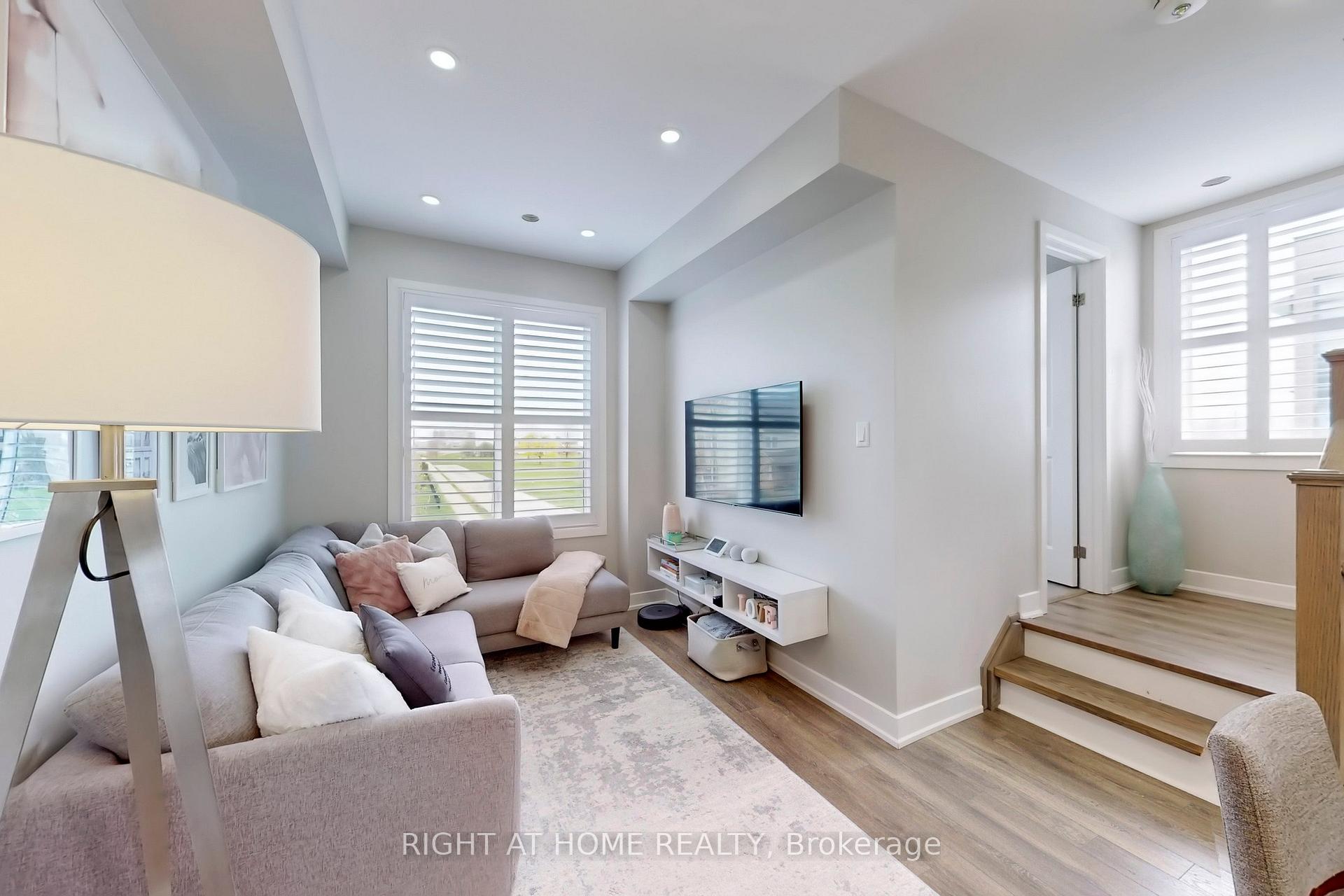 Photo 4 of 53 Donald Fleming Way, Whitby, Pringle Creek — HOMEH