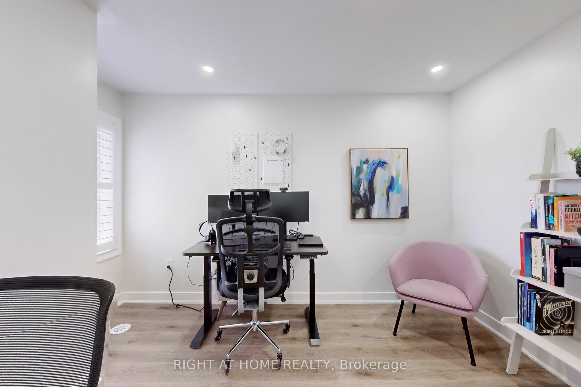Photo 25 of 53 Donald Fleming Way, Whitby, Pringle Creek — HOMEH