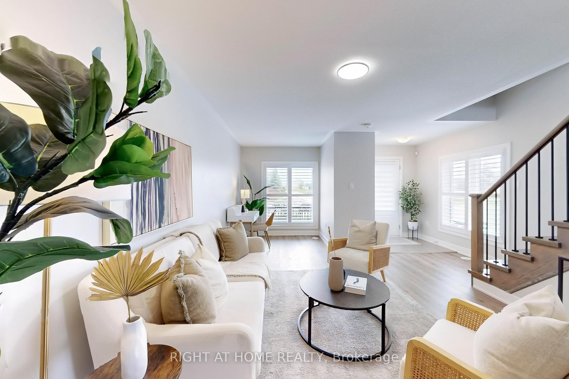 Photo 32 of 53 Donald Fleming Way, Whitby, Pringle Creek — HOMEH
