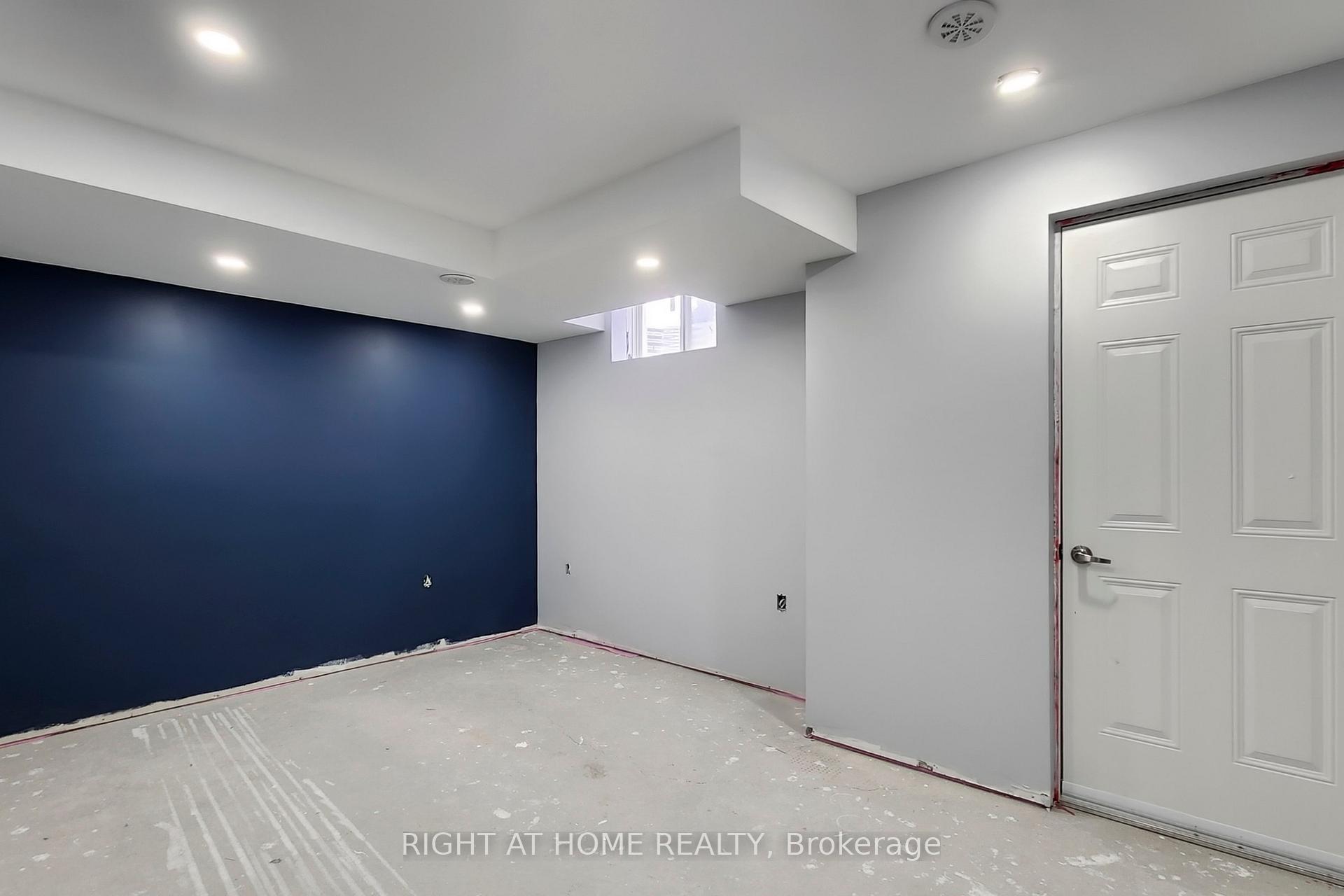Photo 40 of 53 Donald Fleming Way, Whitby, Pringle Creek — HOMEH