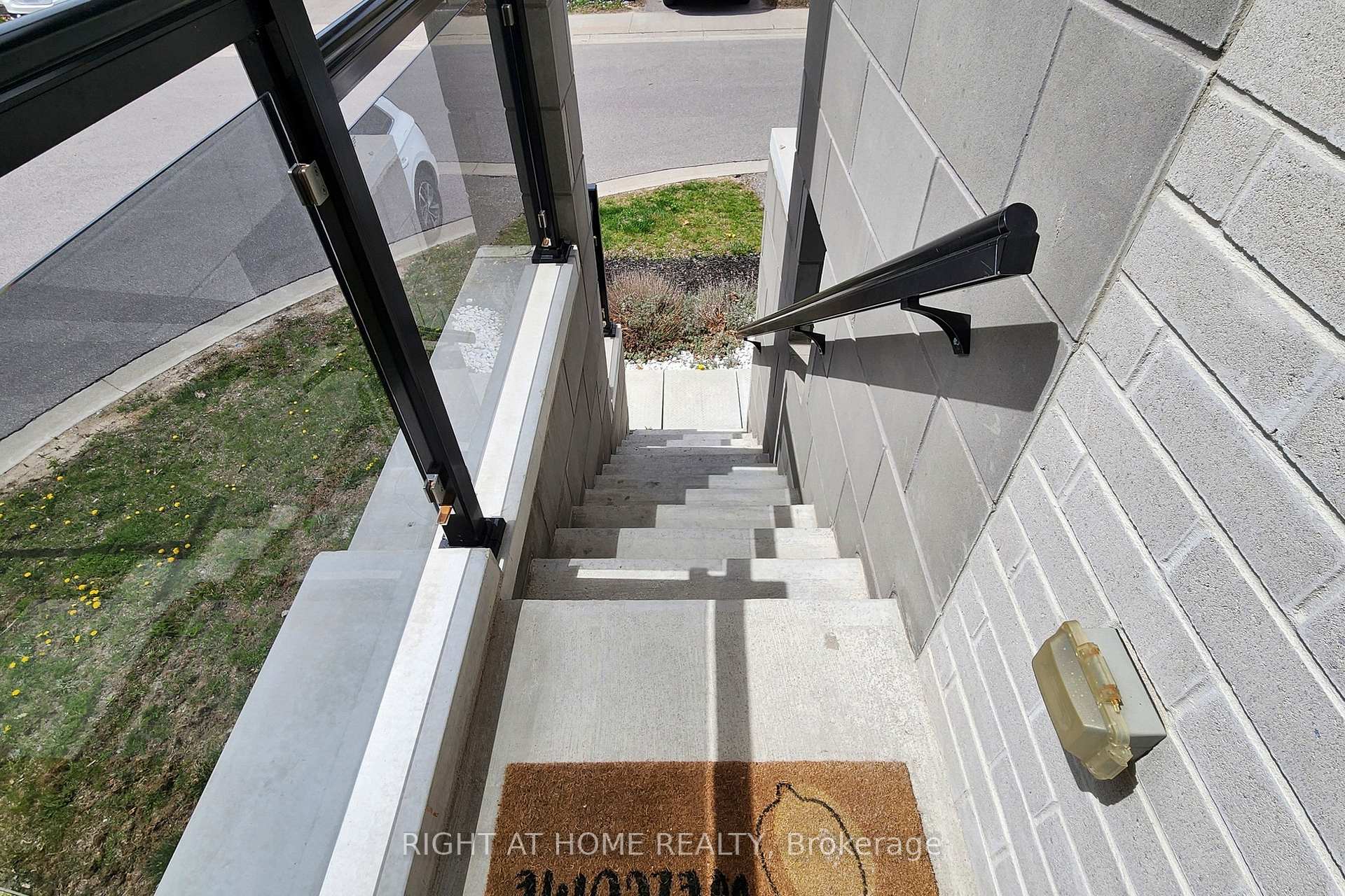 Photo 46 of 53 Donald Fleming Way, Whitby, Pringle Creek — HOMEH