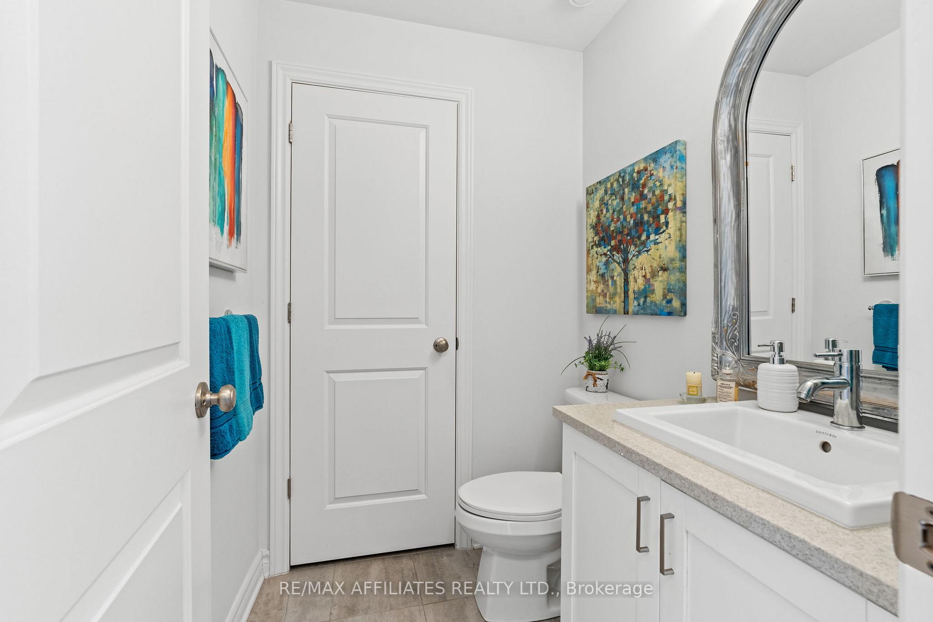 Photo 20 of 28 Carabiner Private, Ottawa, Mer Bleue/Bradley Estates/Anderson Park — HOMEH