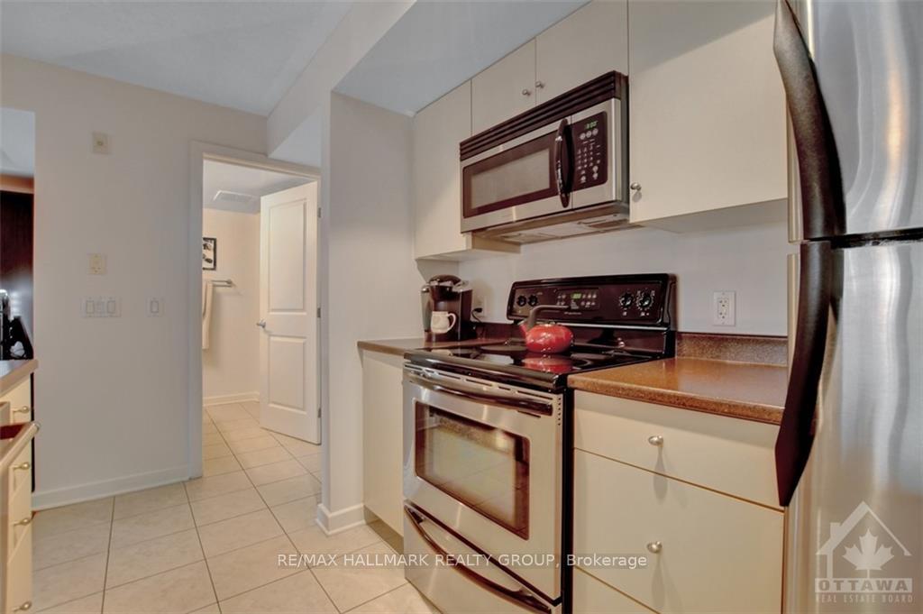 Photo 9 of Unit 906, 138 Somerset Street W, Ottawa, Ottawa Centre/Golden Triangle — HOMEH