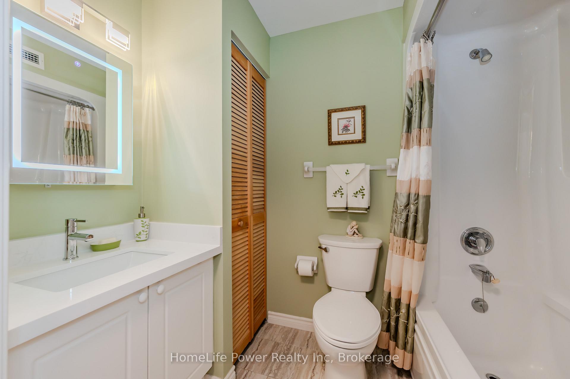 Photo 17 of Unit 302, 20 St George Street, Kitchener — HOMEH
