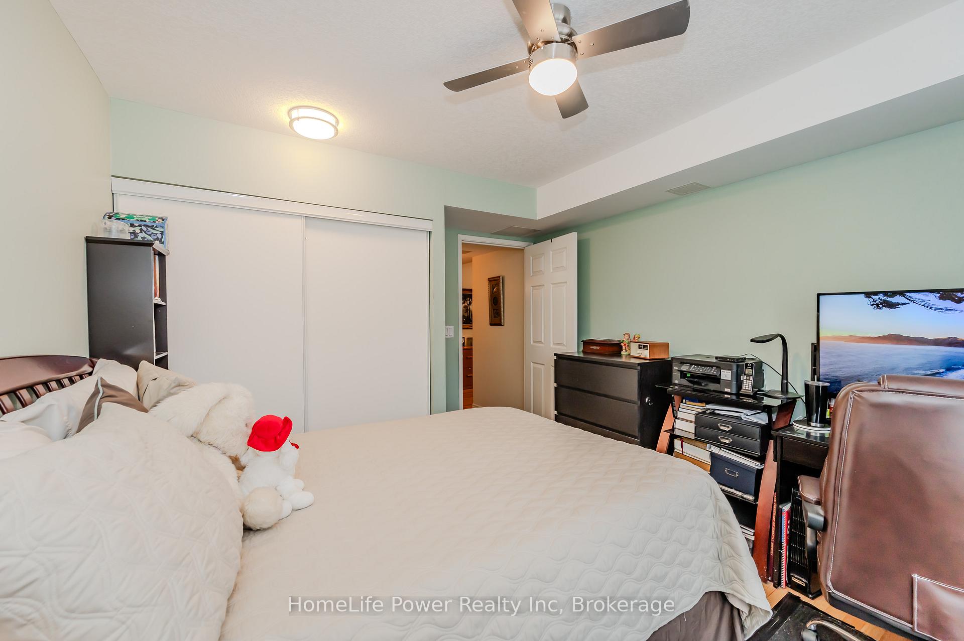 Photo 20 of Unit 302, 20 St George Street, Kitchener — HOMEH