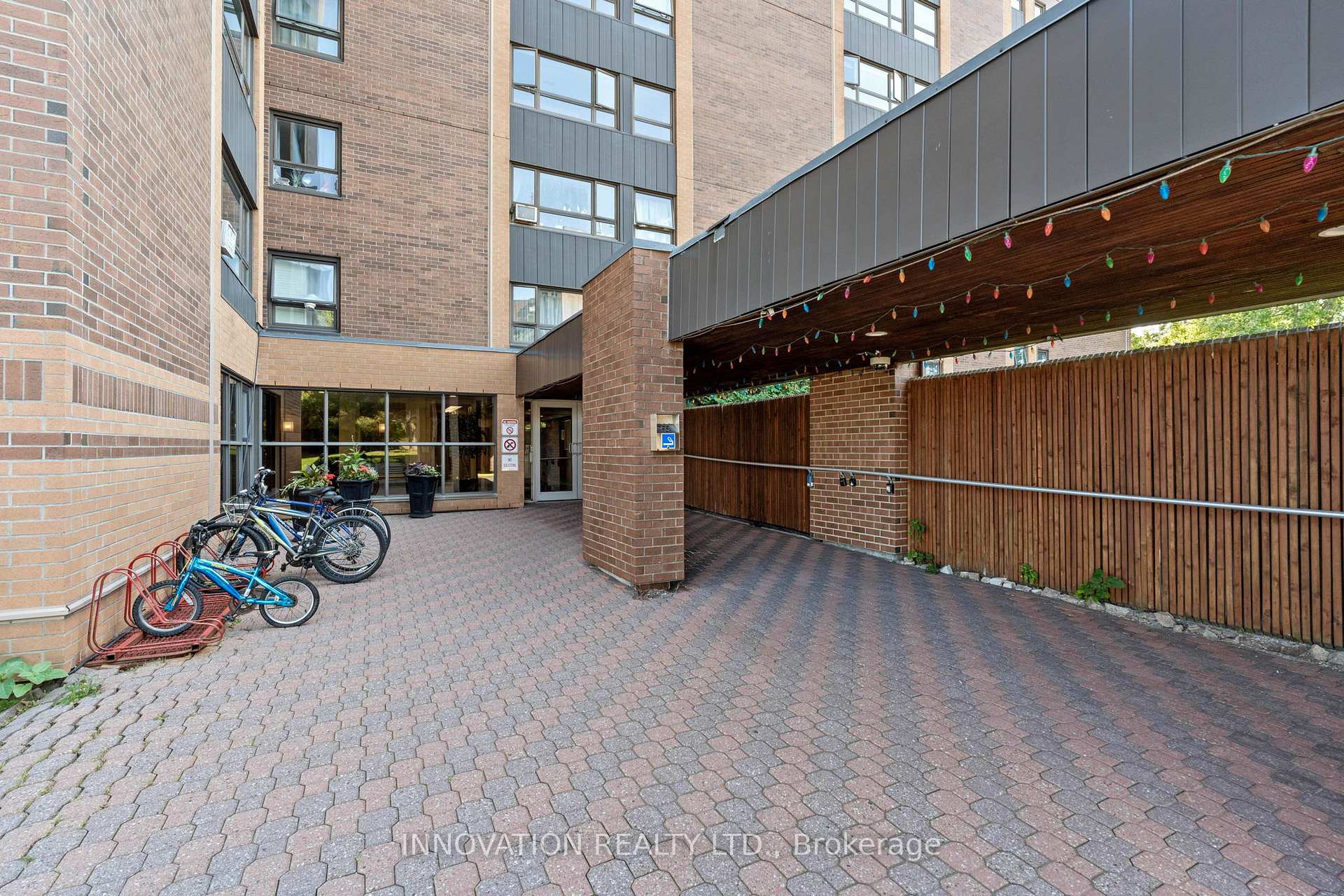 Photo 8 of Unit 501, 1356 Meadowlands Drive E, Ottawa, Borden Farm/Stewart Farm/Carleton Heights/Parkwood Hills — HOMEH