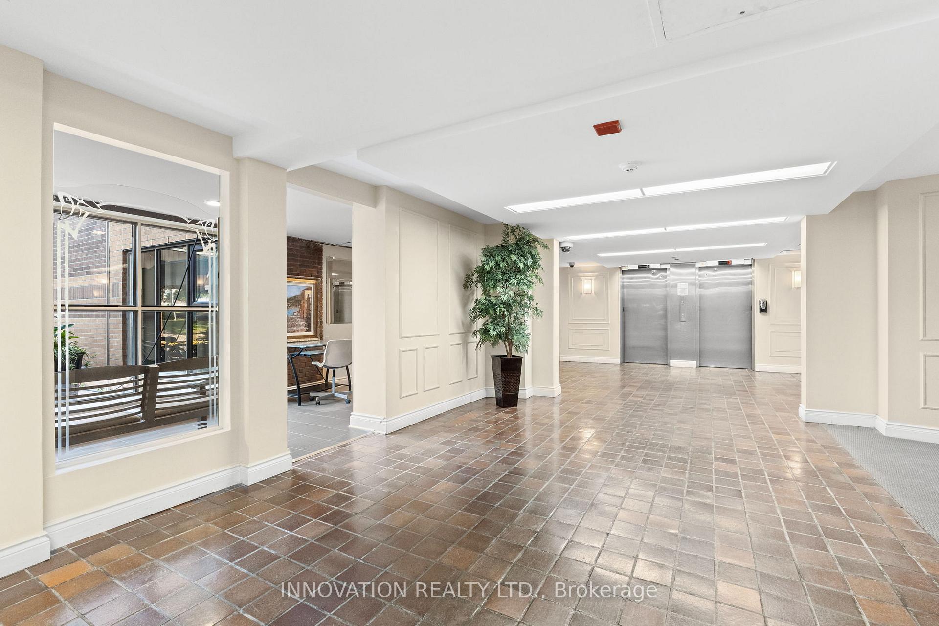 Photo 11 of Unit 501, 1356 Meadowlands Drive E, Ottawa, Borden Farm/Stewart Farm/Carleton Heights/Parkwood Hills — HOMEH