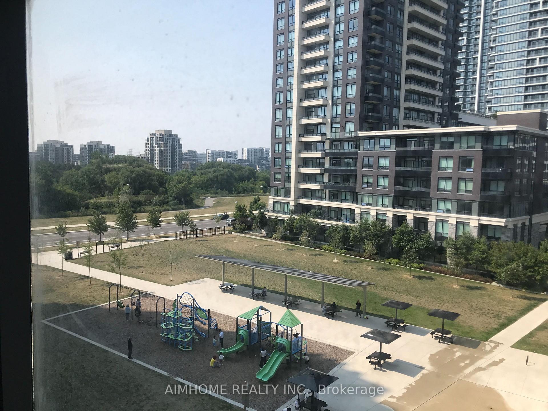 Photo 18 of Unit 605, 28 Uptown Drive, Markham, Unionville — HOMEH