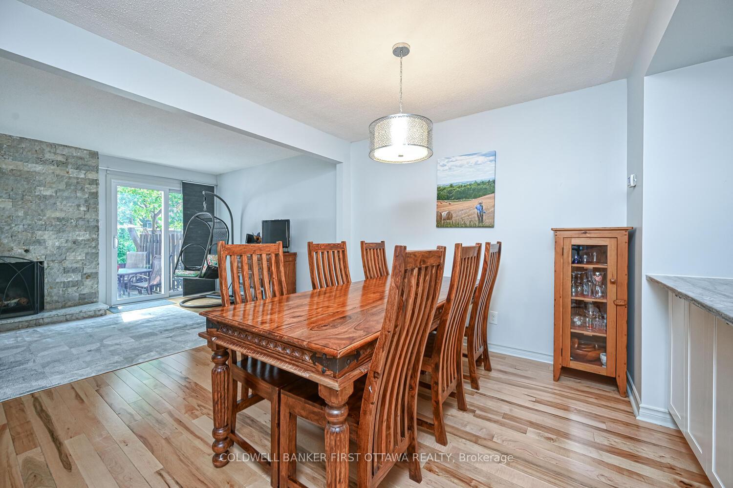 Photo 8 of 154 McClintock Way, Ottawa, Kanata - Katimavik — HOMEH