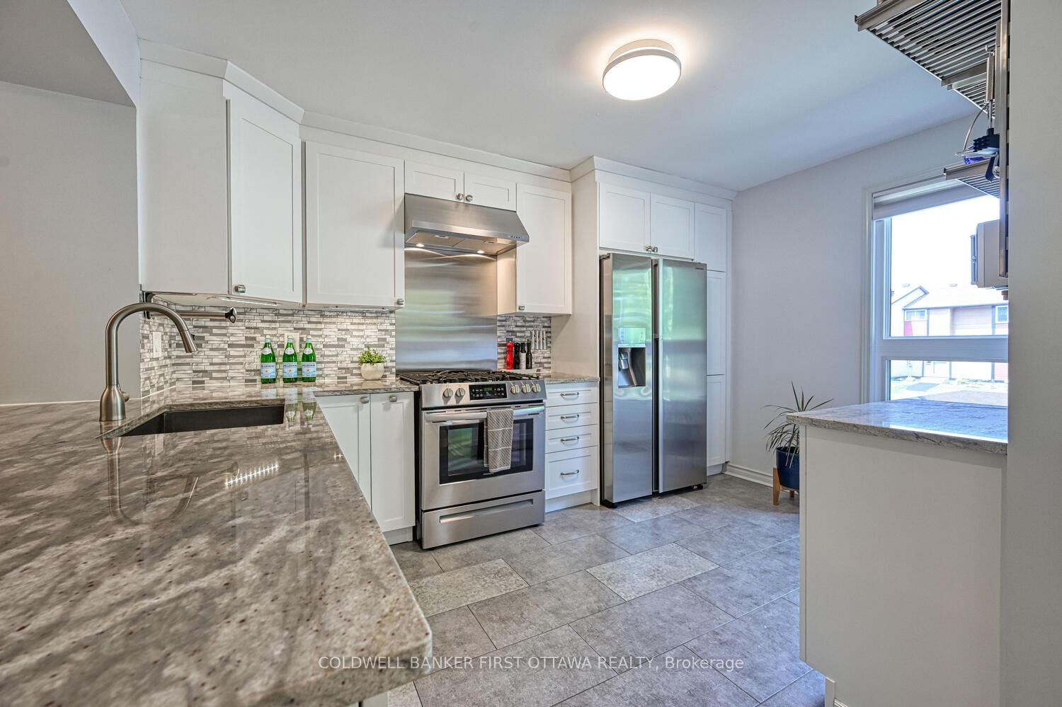 Photo 13 of 154 McClintock Way, Ottawa, Kanata - Katimavik — HOMEH