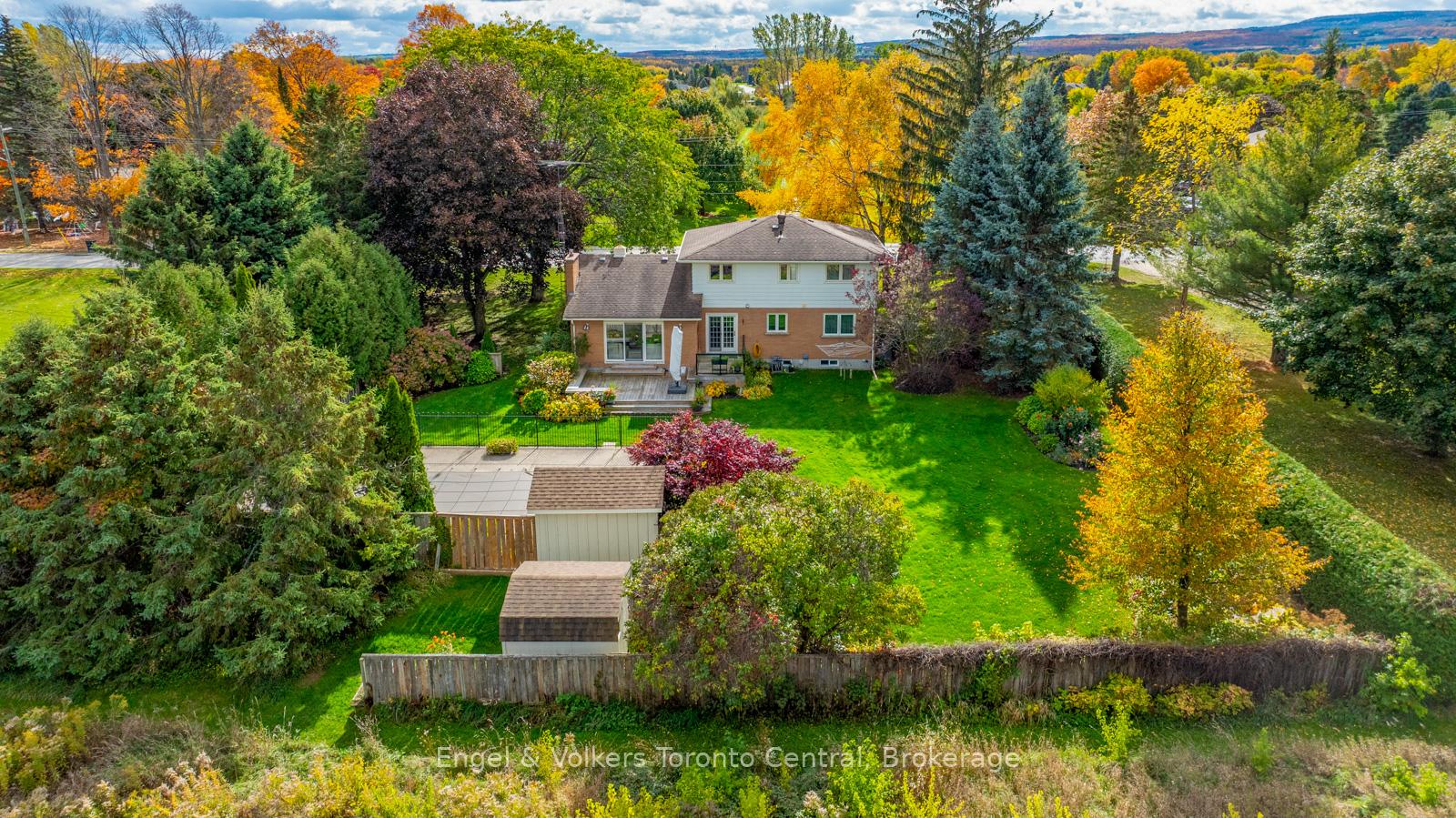 Photo 2 of 28 Batteaux Road, Clearview, Nottawa — HOMEH