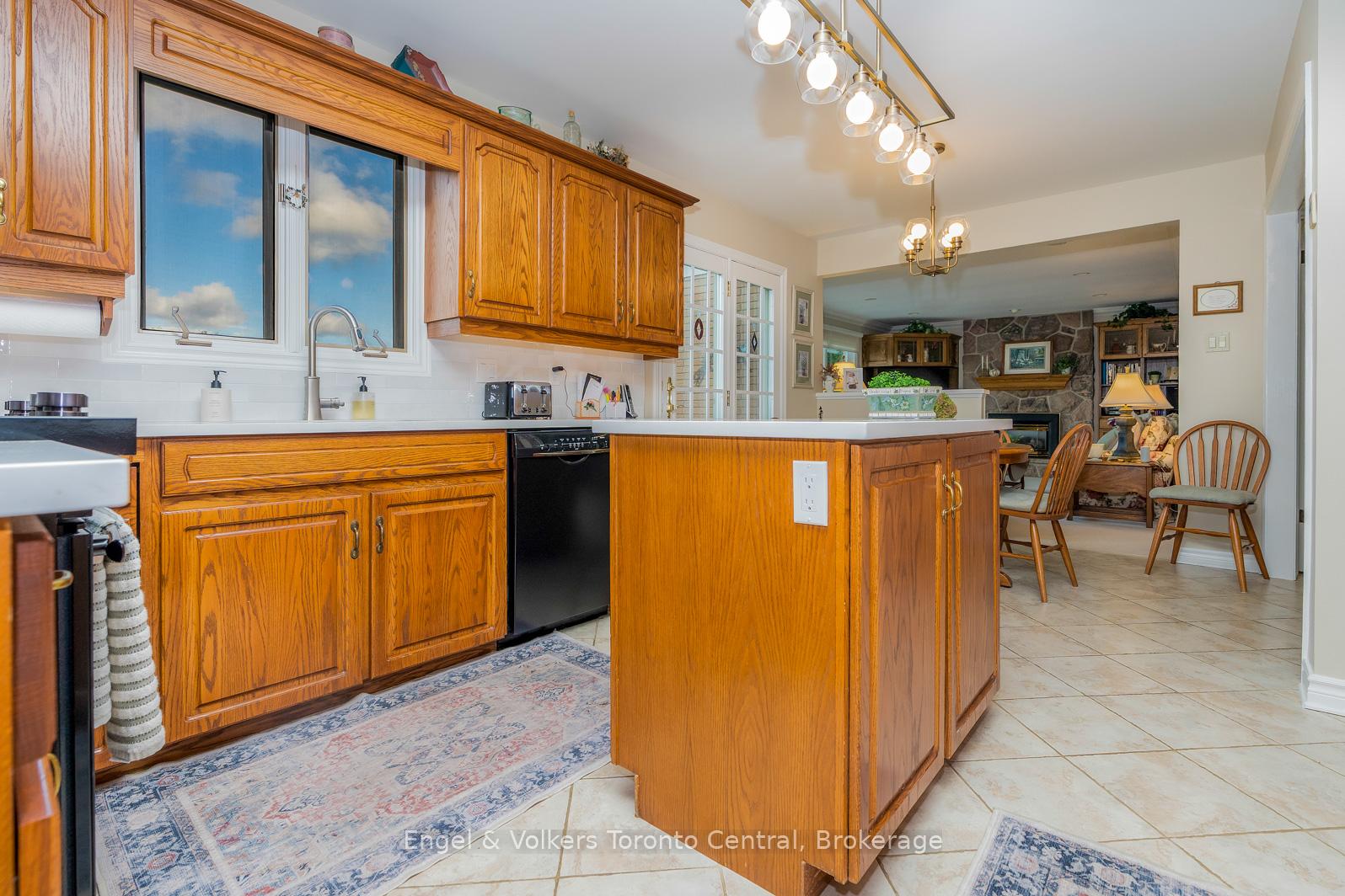 Photo 13 of 28 Batteaux Road, Clearview, Nottawa — HOMEH