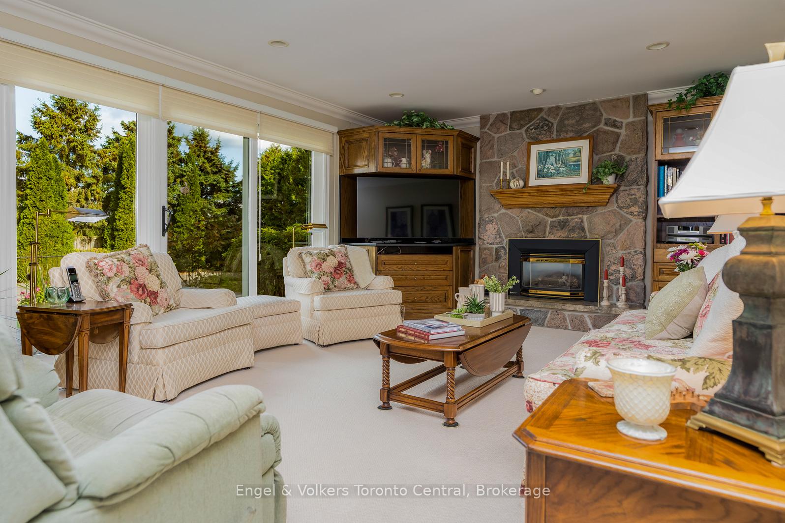 Photo 17 of 28 Batteaux Road, Clearview, Nottawa — HOMEH
