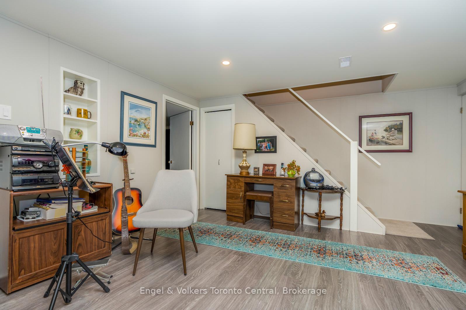 Photo 26 of 28 Batteaux Road, Clearview, Nottawa — HOMEH