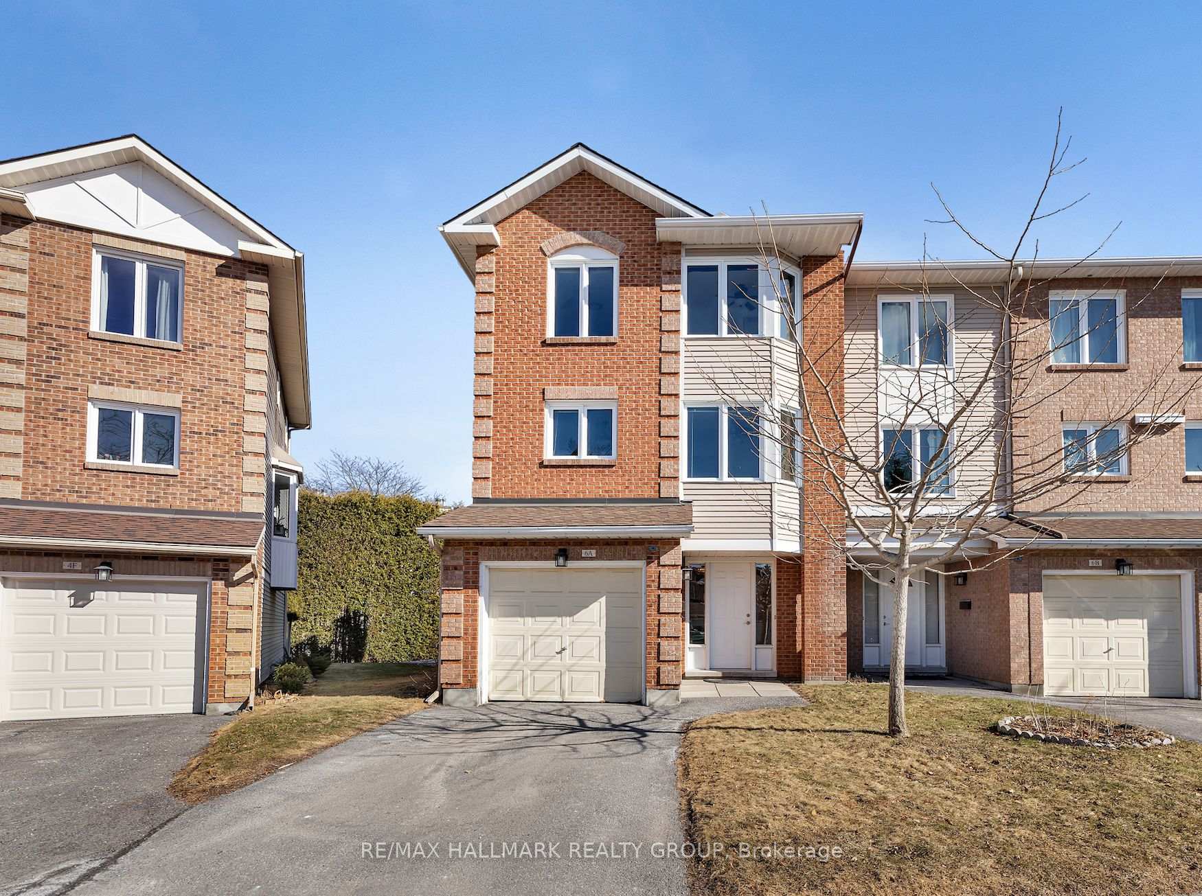 Photo 1 of Unit 37, 6A Millrise Lane SW, Ottawa, Centrepointe — HOMEH