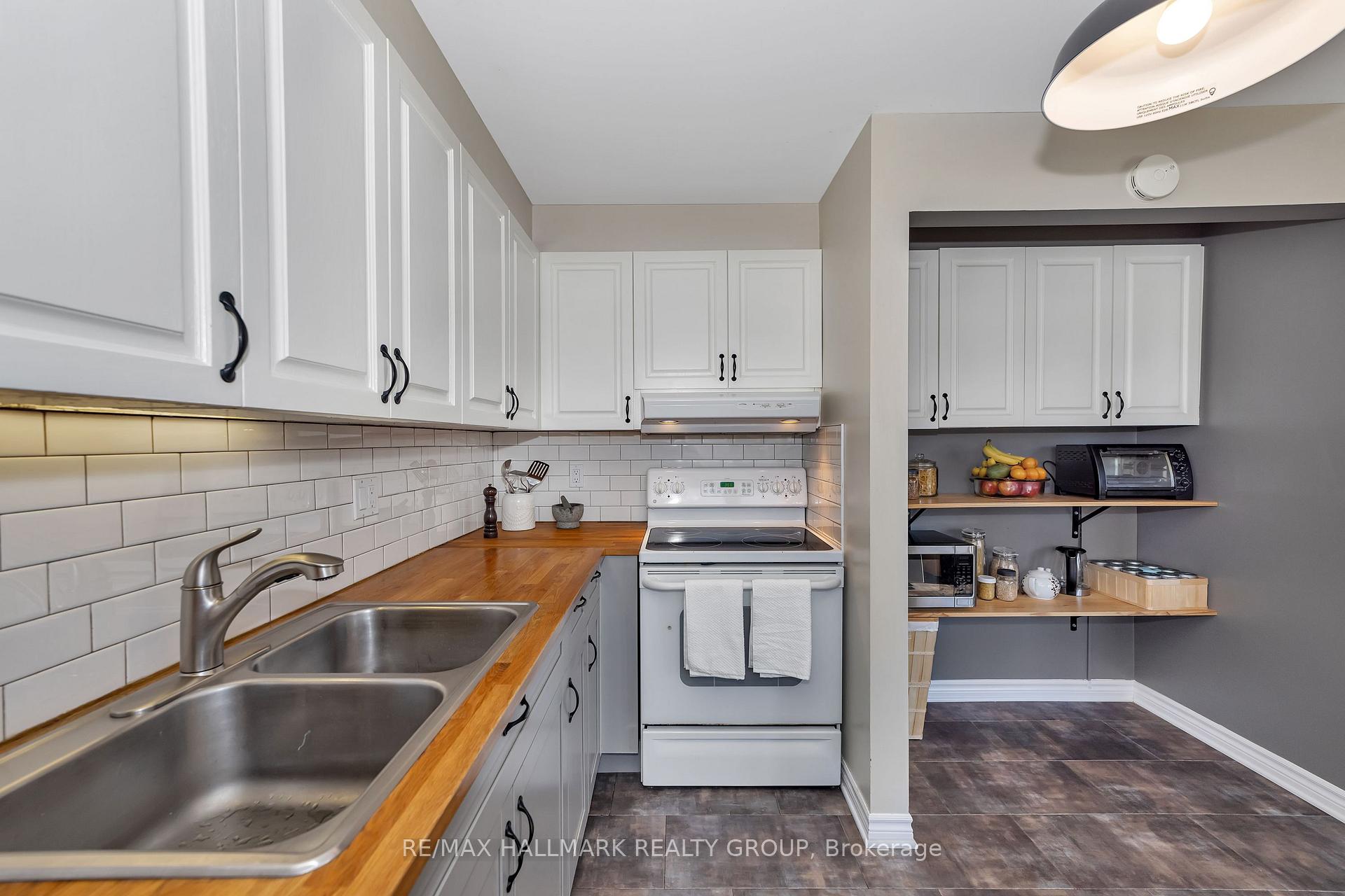 Photo 22 of Unit 37, 6A Millrise Lane SW, Ottawa, Centrepointe — HOMEH