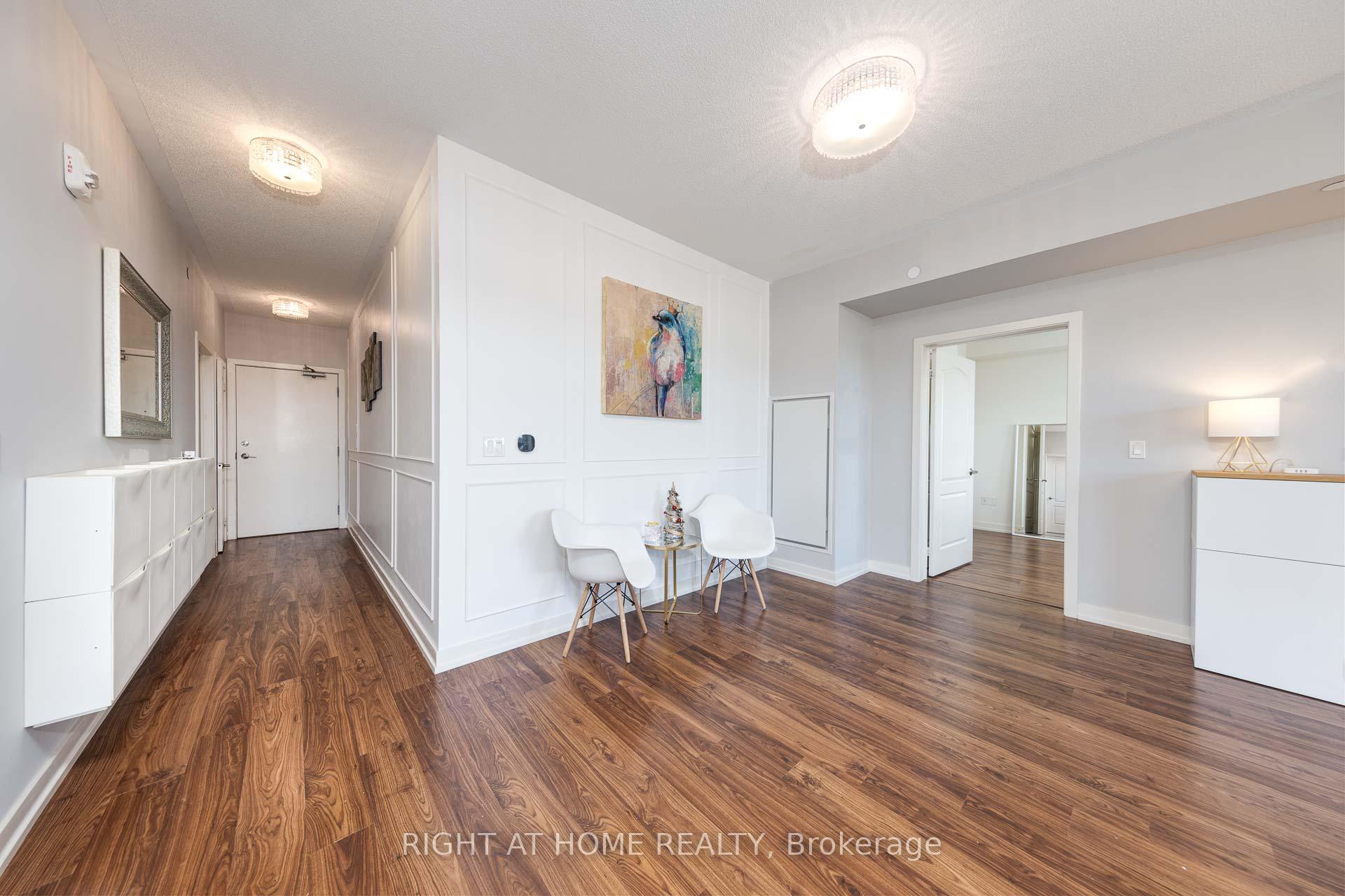 Photo 5 of Unit 230, 555 William Graham Drive, Aurora, Rural Aurora — HOMEH