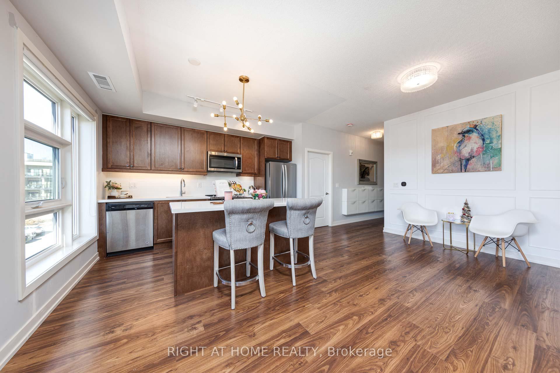 Photo 8 of Unit 230, 555 William Graham Drive, Aurora, Rural Aurora — HOMEH