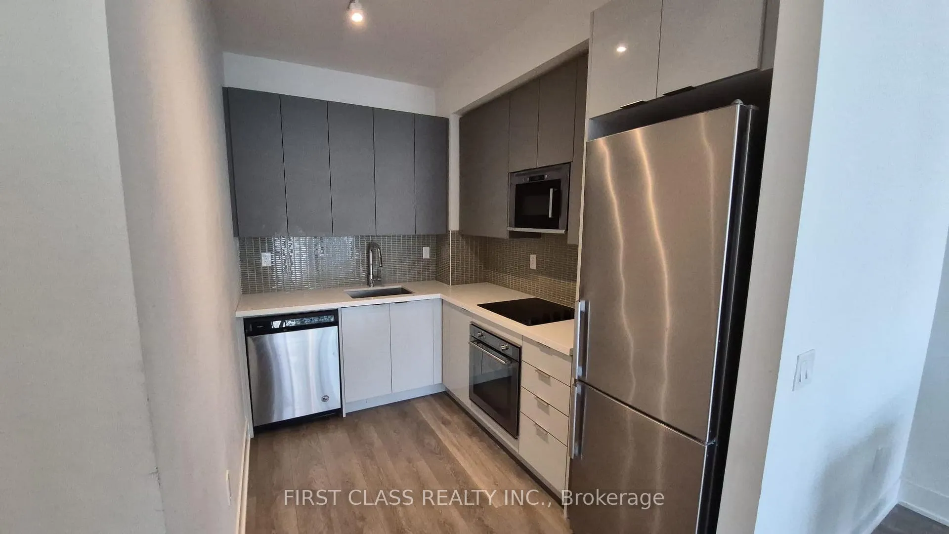 Photo 6 of Unit 1309, 2916 Highway 7, Vaughan, Concord — HOMEH