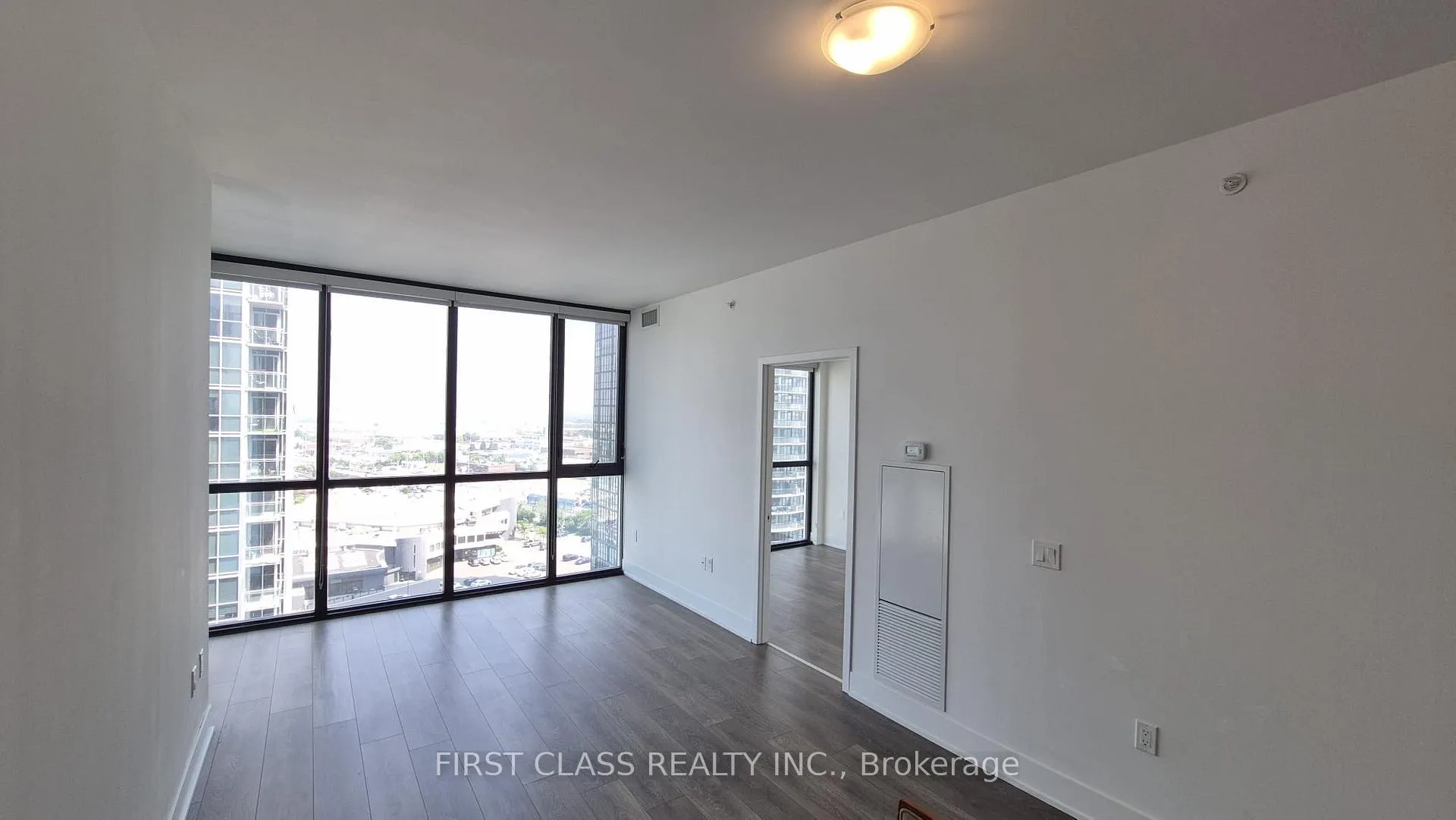 Photo 16 of Unit 1309, 2916 Highway 7, Vaughan, Concord — HOMEH