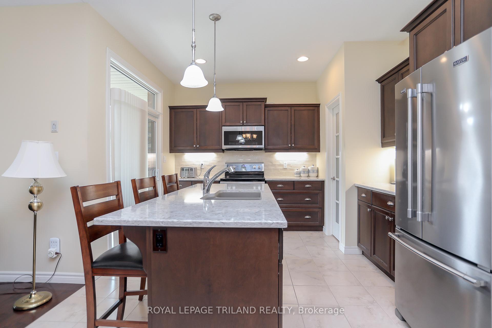 Photo 14 of Unit 31, 100 Southgate Parkway, St. Thomas — HOMEH