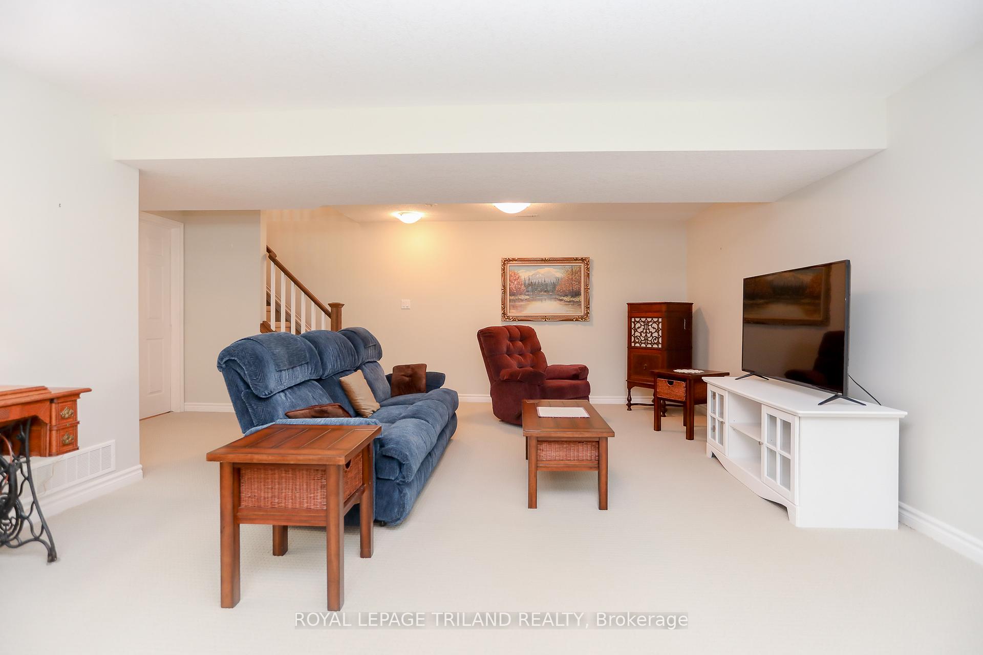 Photo 29 of Unit 31, 100 Southgate Parkway, St. Thomas — HOMEH