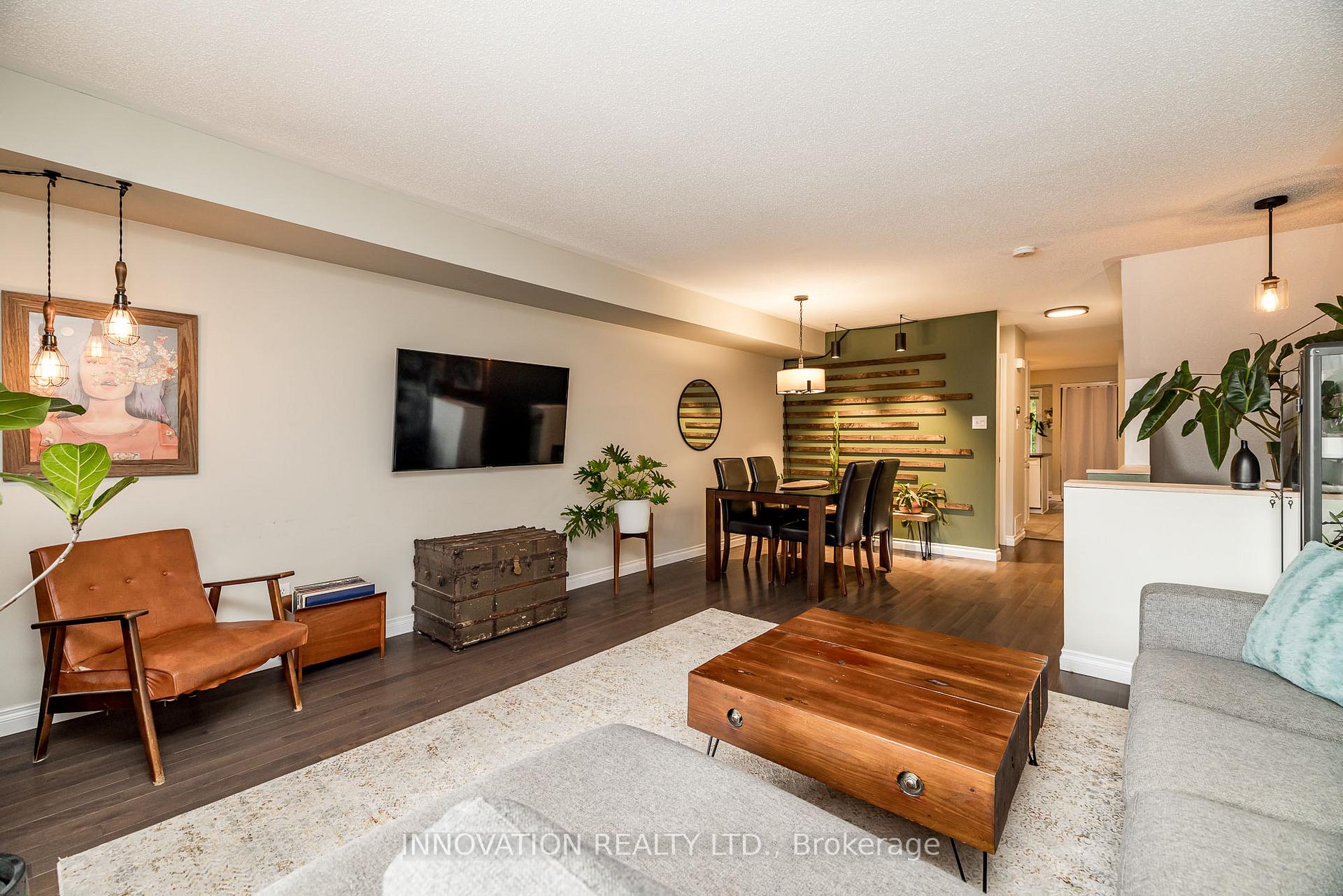 Photo 16 of 452 Hillsboro Private, Ottawa, Kanata - Emerald Meadows/Trailwest — HOMEH