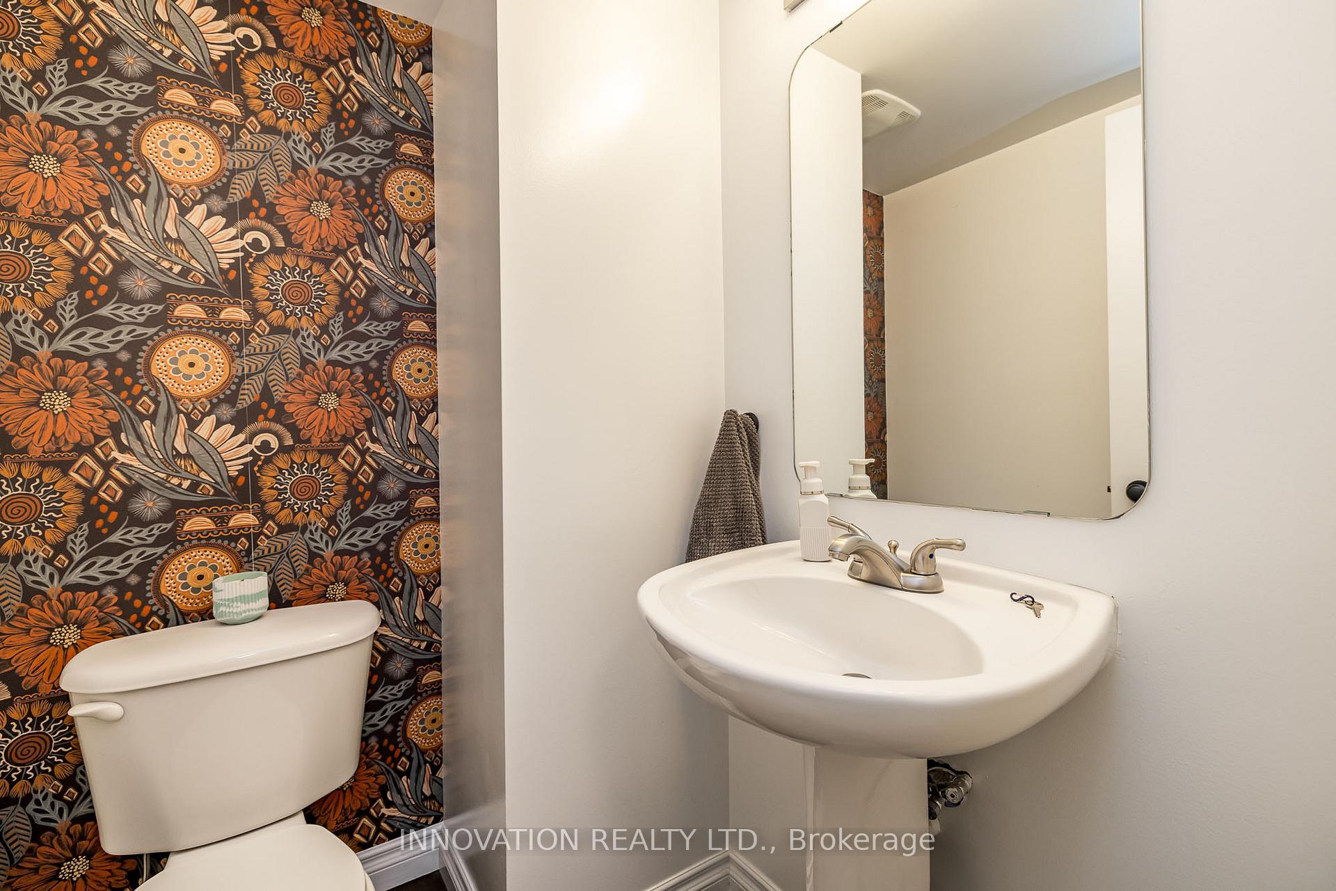 Photo 17 of 452 Hillsboro Private, Ottawa, Kanata - Emerald Meadows/Trailwest — HOMEH