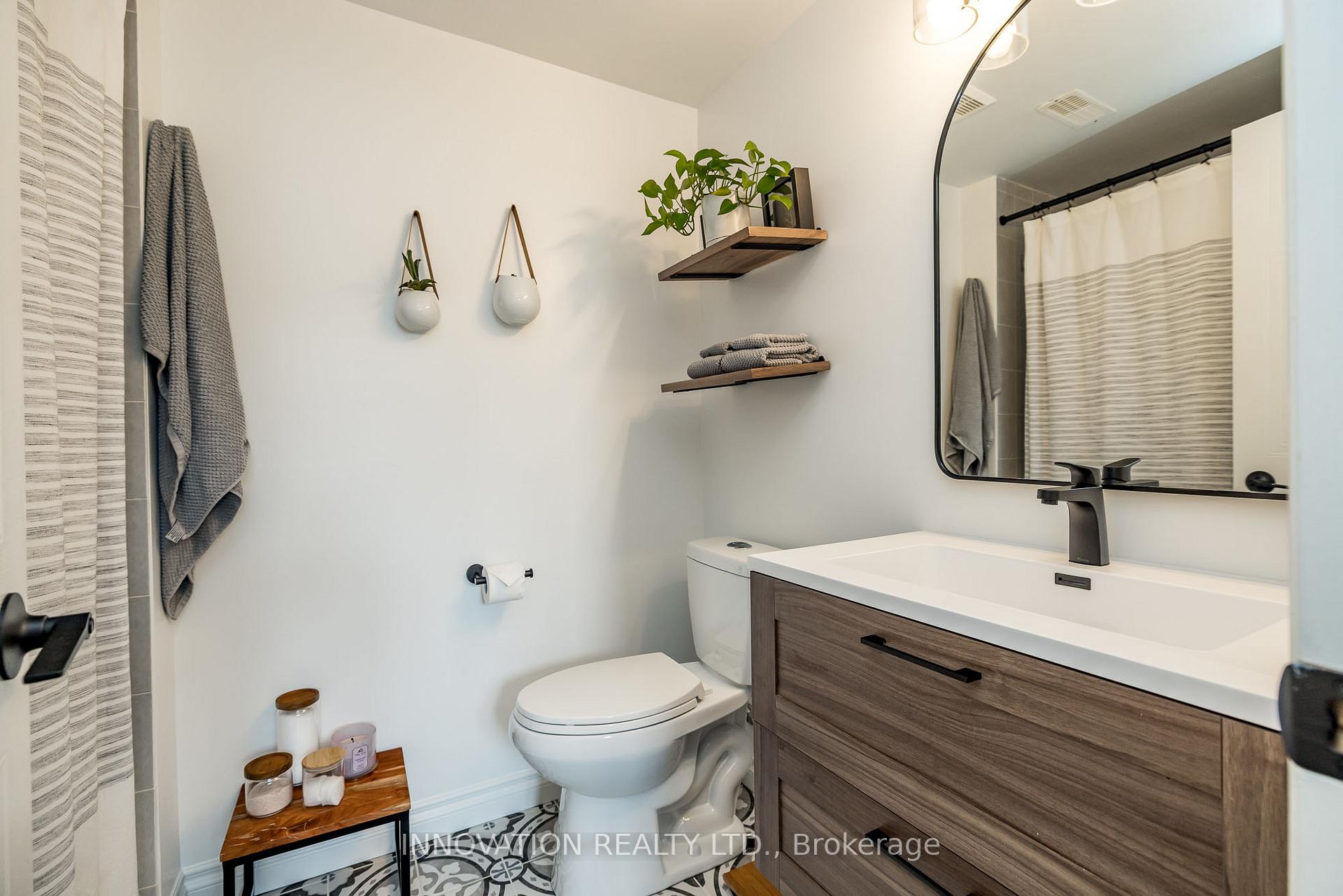 Photo 23 of 452 Hillsboro Private, Ottawa, Kanata - Emerald Meadows/Trailwest — HOMEH