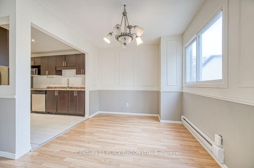 Photo 12 of Unit 15, 700 Harmony Road N, Oshawa, Pinecrest — HOMEH