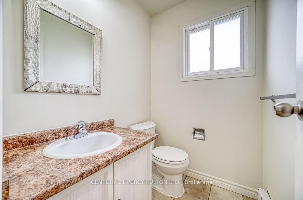 Photo 20 of Unit 15, 700 Harmony Road N, Oshawa, Pinecrest — HOMEH