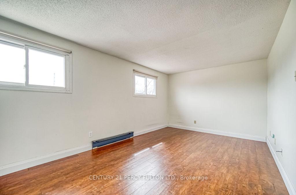 Photo 21 of Unit 15, 700 Harmony Road N, Oshawa, Pinecrest — HOMEH