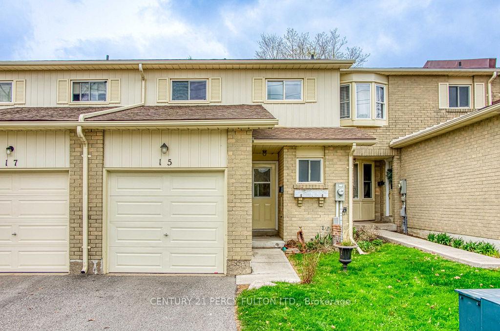 Photo 2 of Unit 15, 700 Harmony Road N, Oshawa, Pinecrest — HOMEH