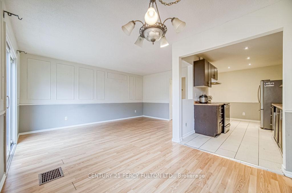 Photo 33 of Unit 15, 700 Harmony Road N, Oshawa, Pinecrest — HOMEH