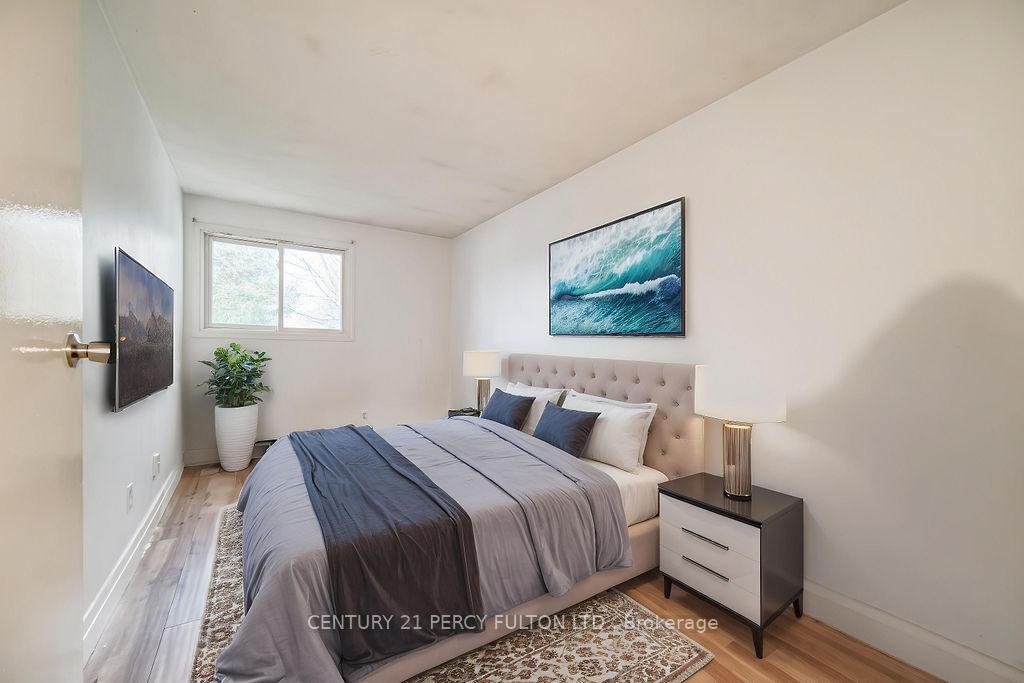 Photo 45 of Unit 15, 700 Harmony Road N, Oshawa, Pinecrest — HOMEH