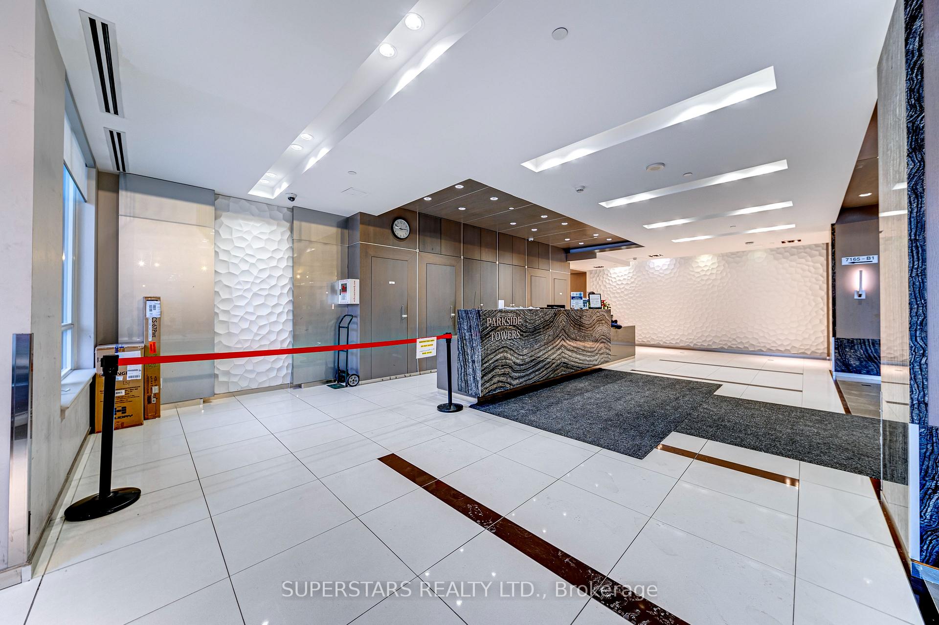 Photo 27 of Unit 811, 7167 Yonge Street, Markham, Thornhill — HOMEH