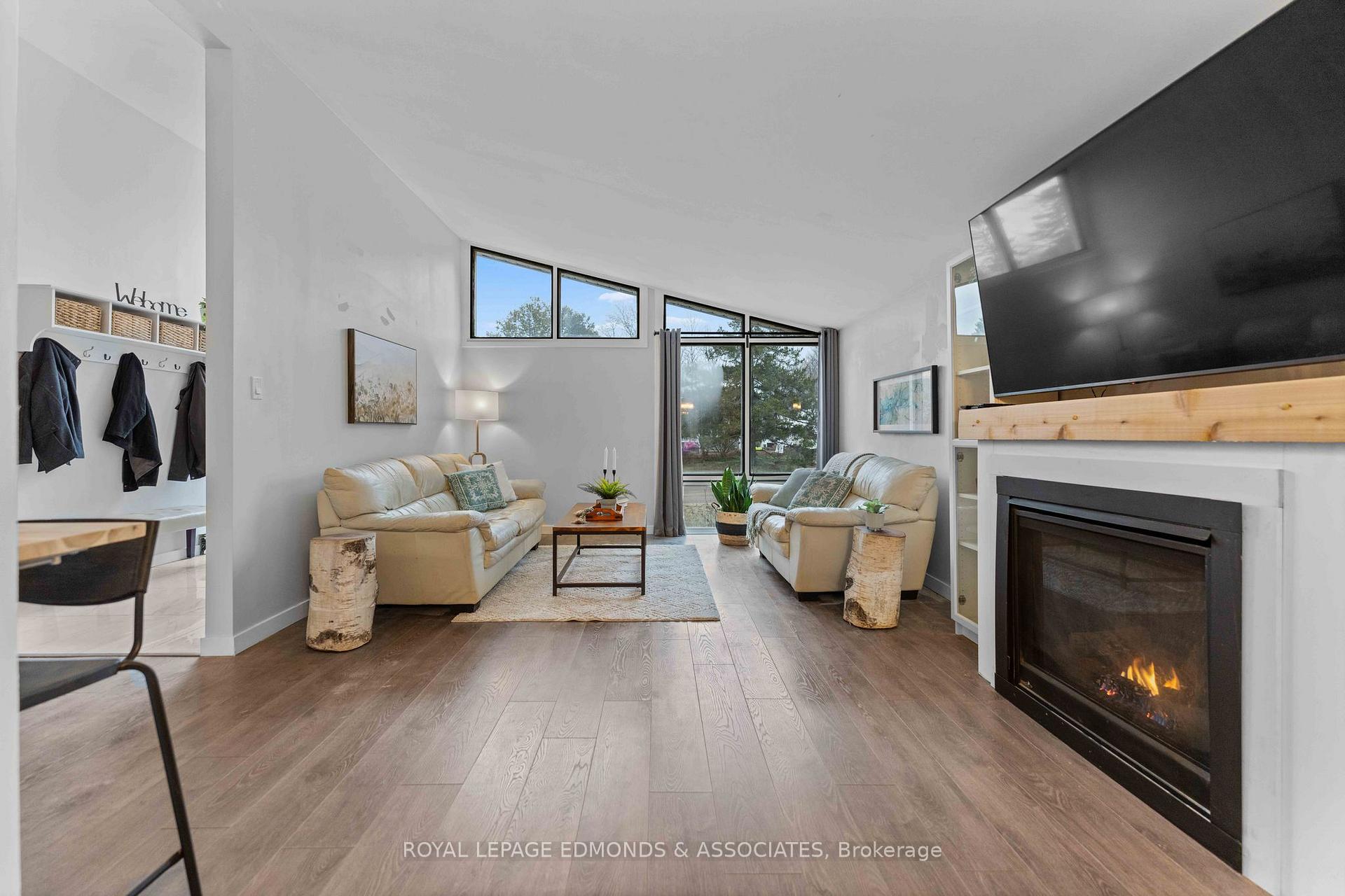 Photo 8 of 13 Lasalle Drive, Deep River — HOMEH