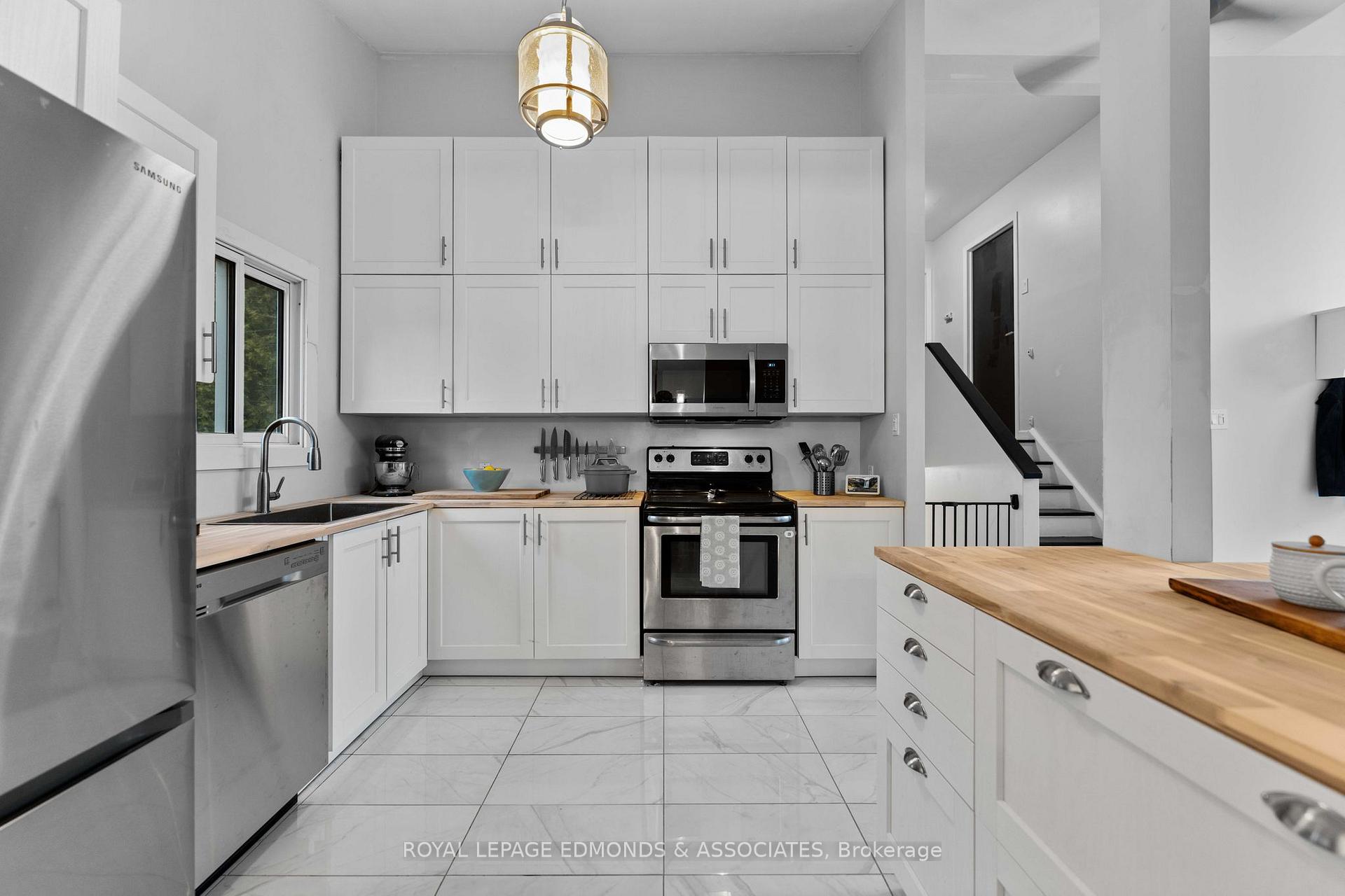 Photo 15 of 13 Lasalle Drive, Deep River — HOMEH