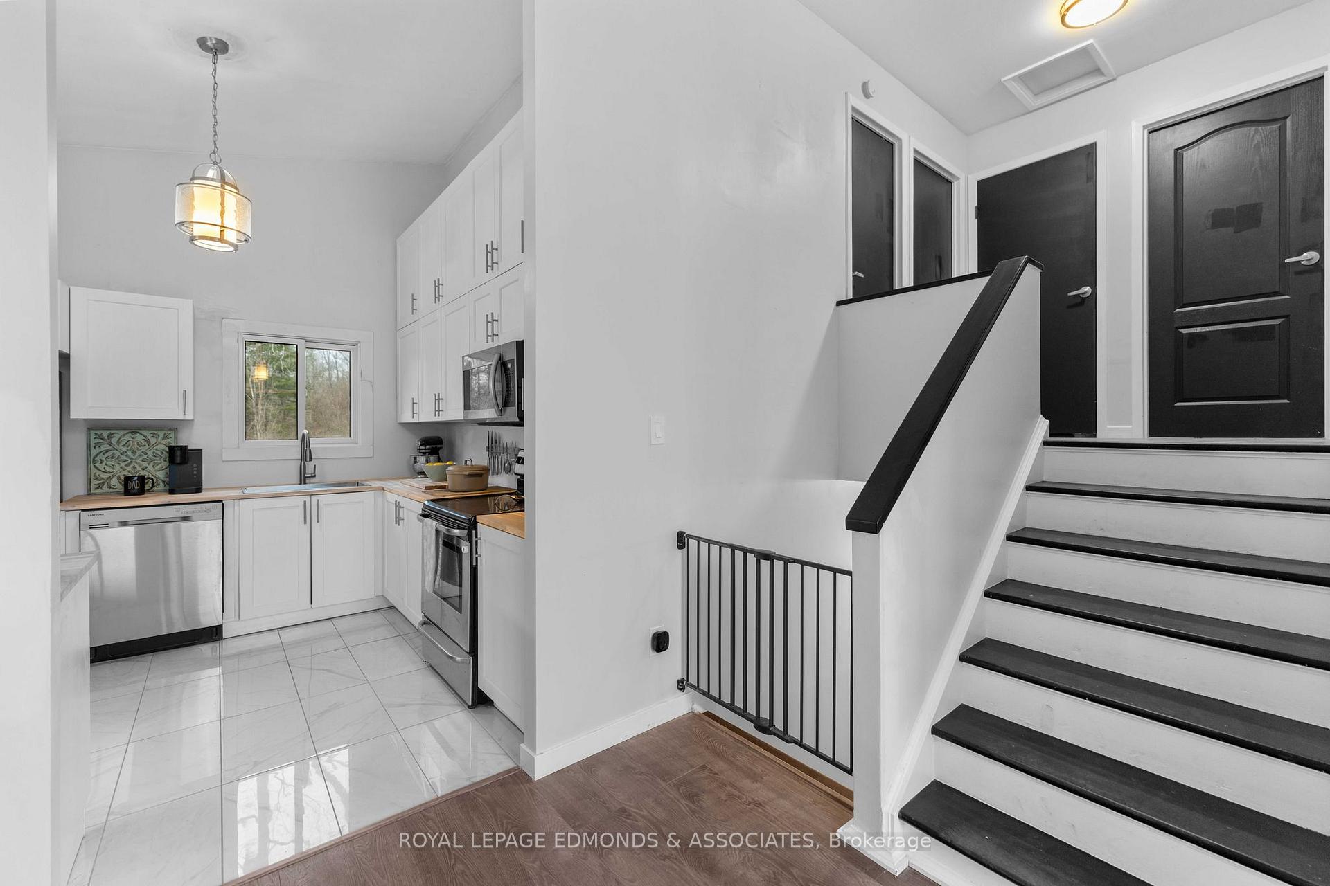 Photo 17 of 13 Lasalle Drive, Deep River — HOMEH