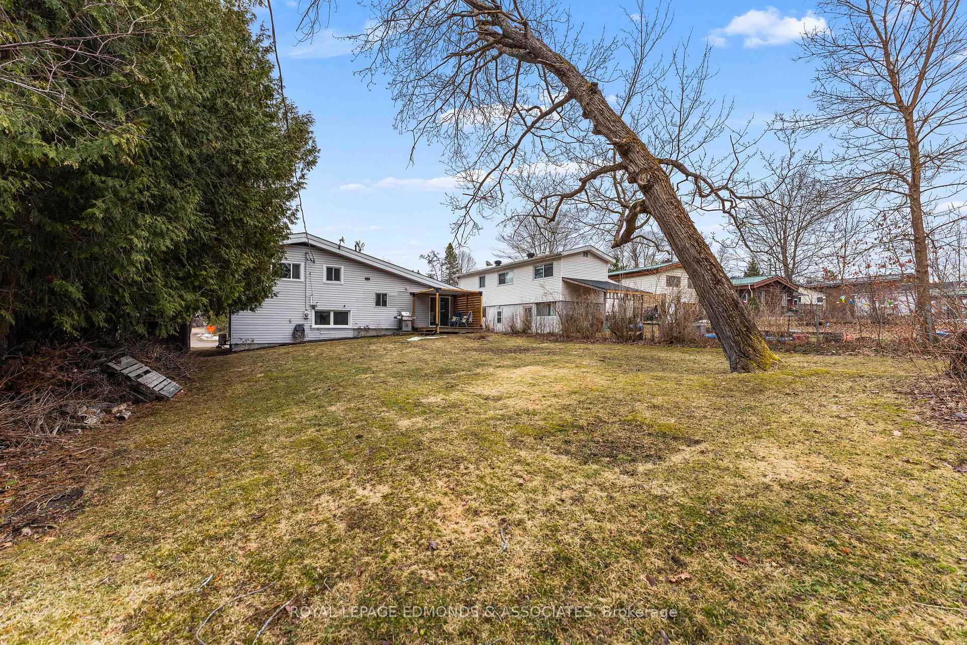 Photo 33 of 13 Lasalle Drive, Deep River — HOMEH