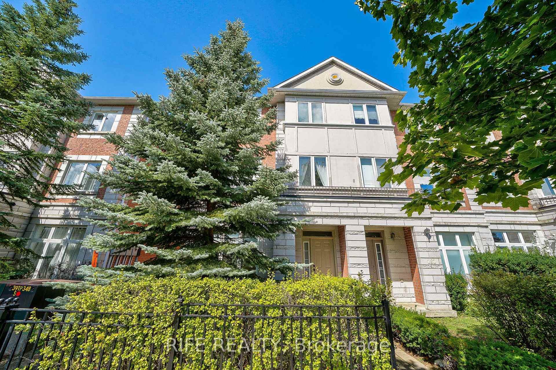 Photo 14 of 178 Town Centre Boulevard, Markham, Unionville — HOMEH