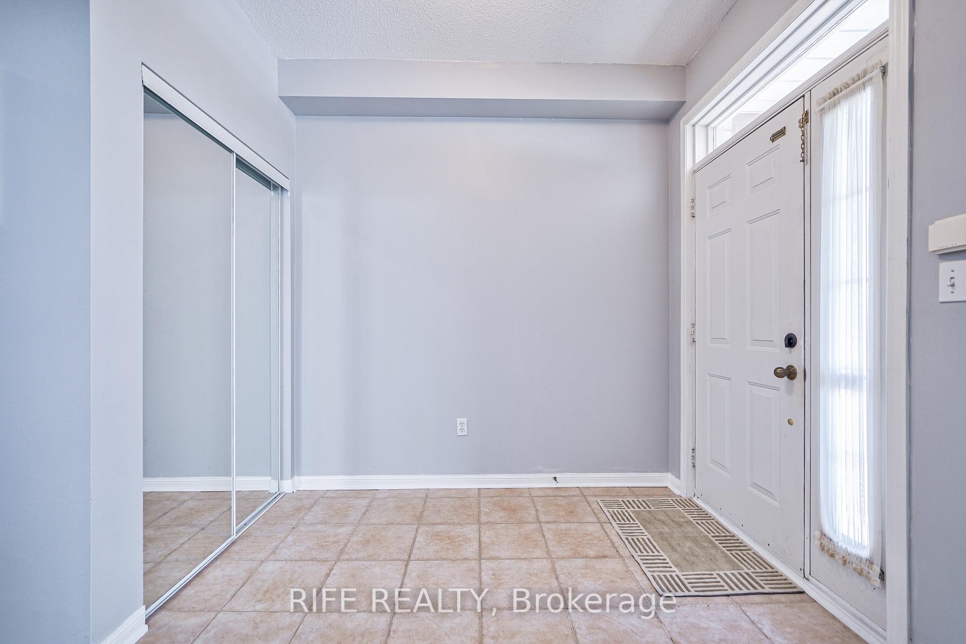 Photo 18 of 178 Town Centre Boulevard, Markham, Unionville — HOMEH